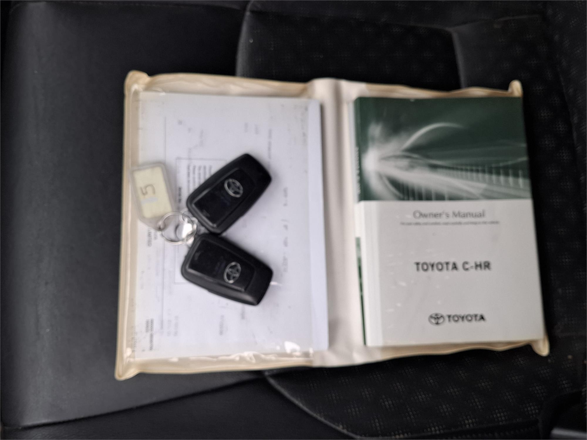 2017 TOYOTA C-HR NGX10R UPDATE KOBA (2WD) CONTINUOUS VARIABLE 4D WAGON