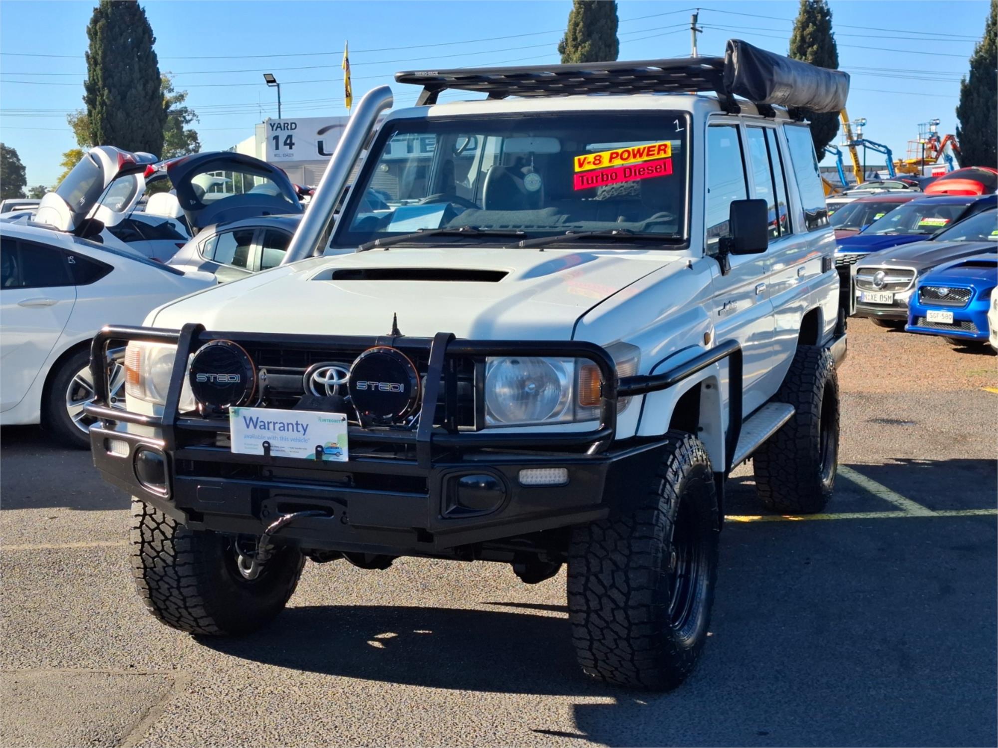 2012 TOYOTA LANDCRUISER VDJ76R 09 UPGRADE WORKMATE (4x4) 5 SP MANUAL 4D WAGON