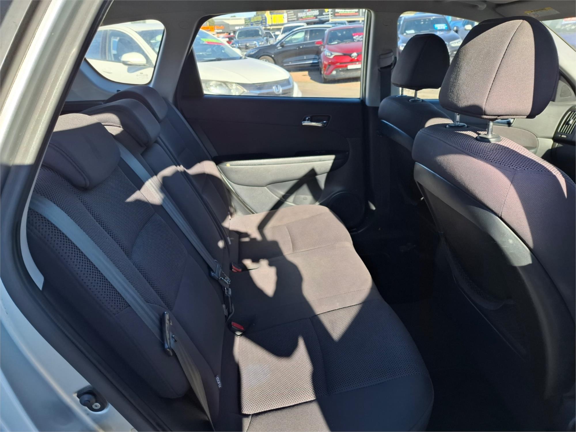 2011 HYUNDAI i30 FD MY12 cw SLX 2.0 4 SP AUTOMATIC 4D WAGON