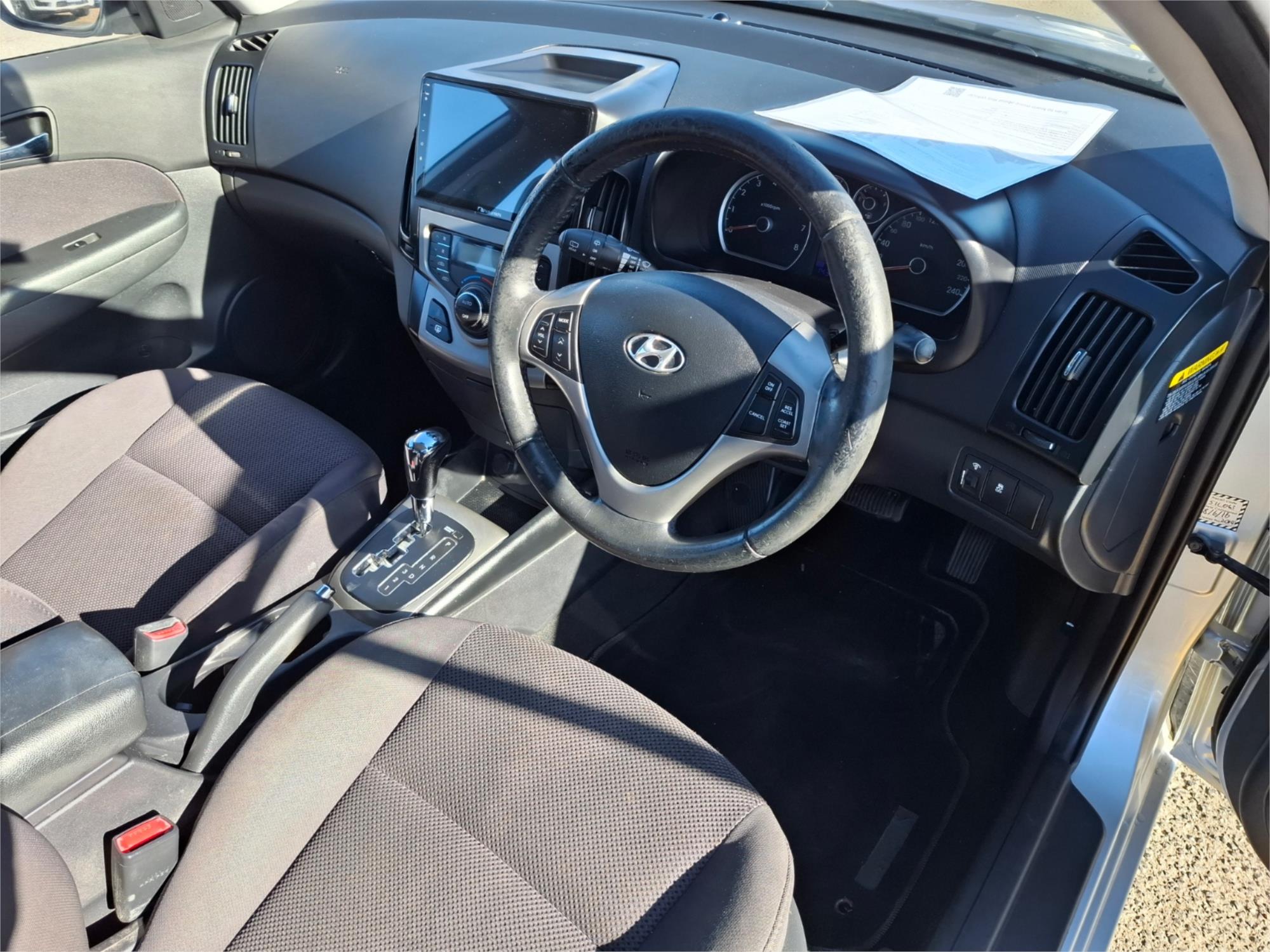 2011 HYUNDAI i30 FD MY12 cw SLX 2.0 4 SP AUTOMATIC 4D WAGON