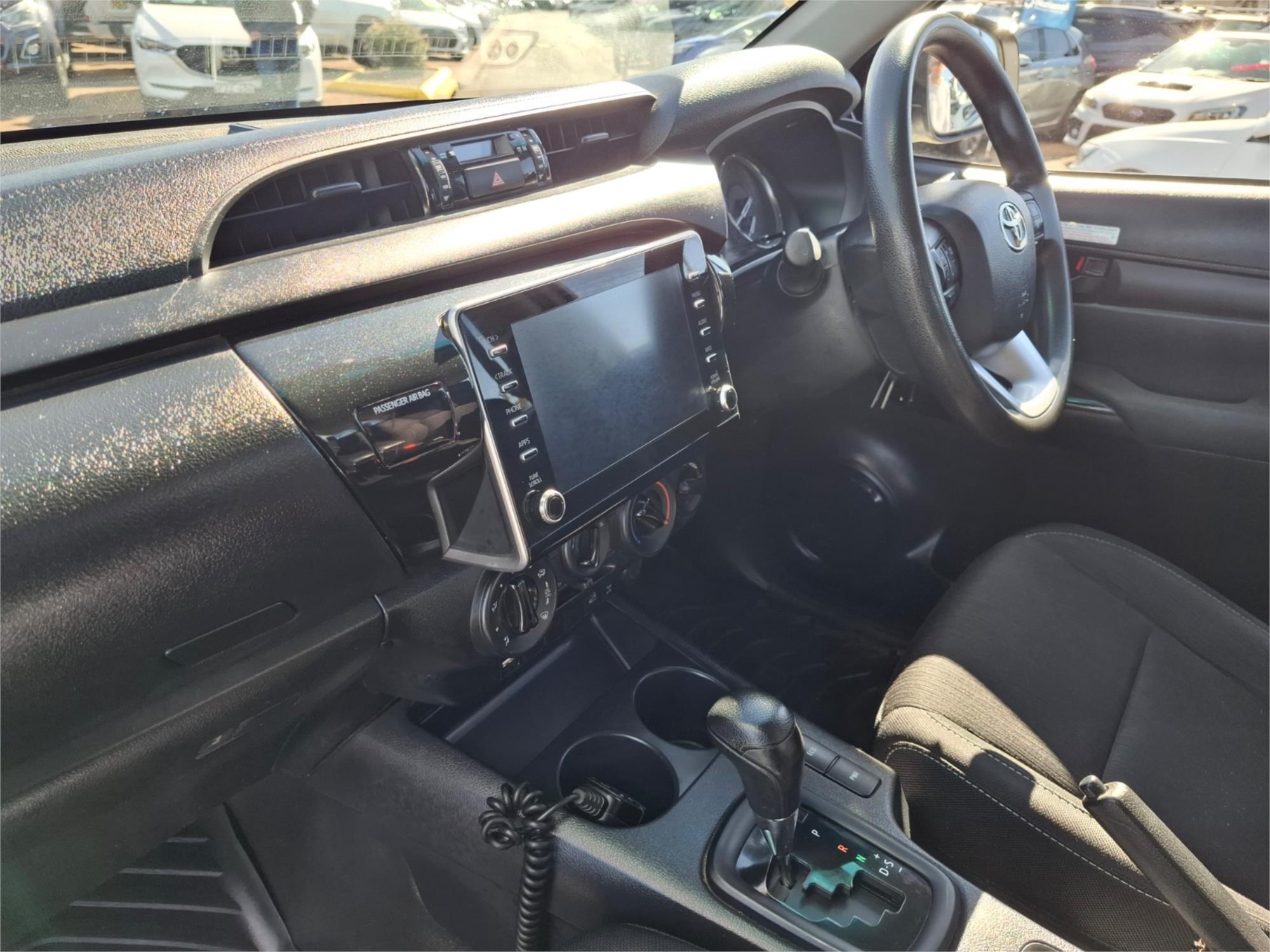 2023 TOYOTA HILUX GUN126R SR (4x4) 6 SP AUTOMATIC C/CHAS