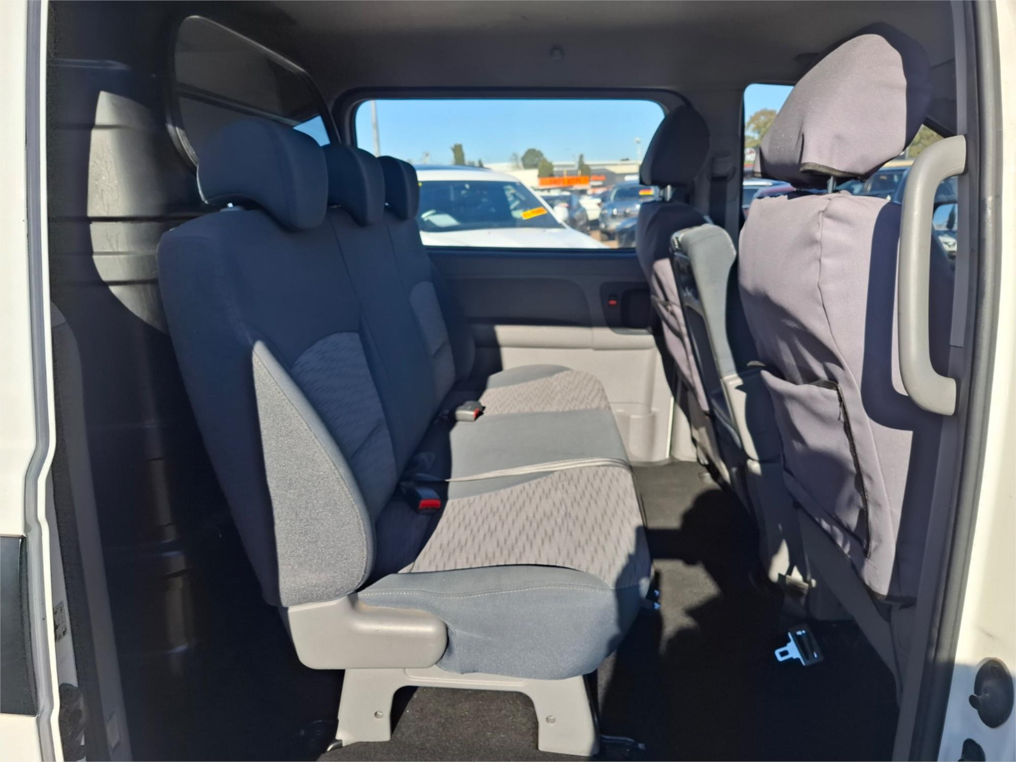 2016 HYUNDAI iLOAD TQ3-V SERIES II AUTOMATIC VAN