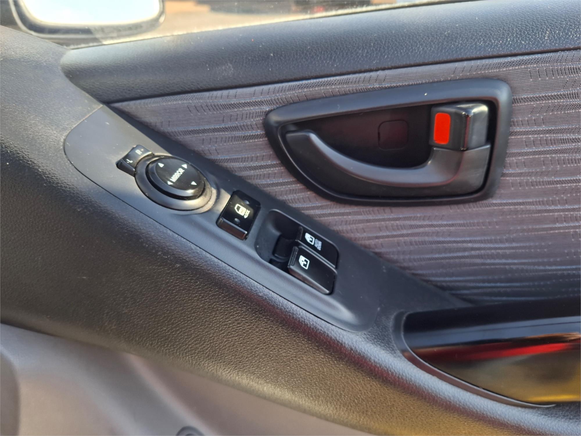 2016 HYUNDAI iLOAD TQ3-V SERIES II AUTOMATIC VAN
