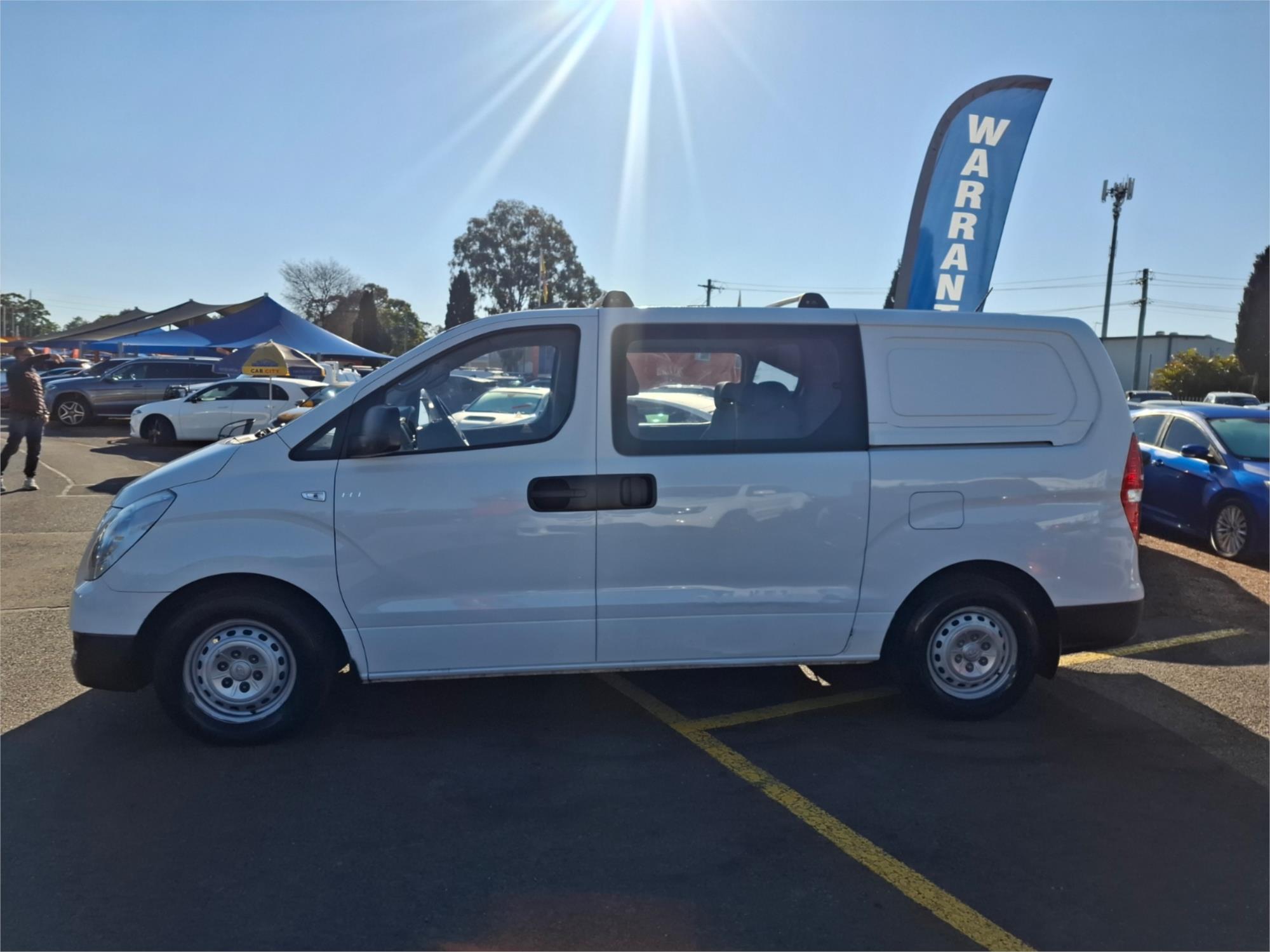2016 HYUNDAI iLOAD TQ3-V SERIES II AUTOMATIC VAN