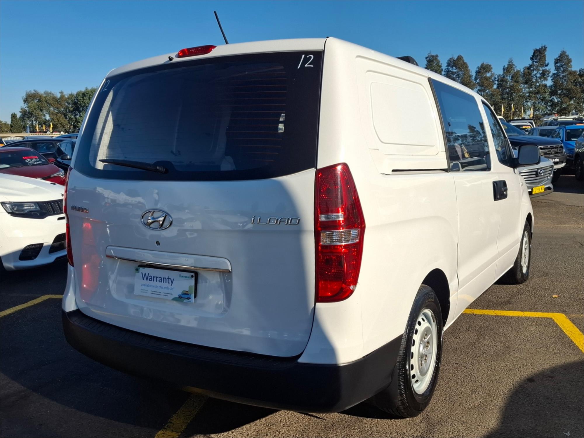2016 HYUNDAI iLOAD TQ3-V SERIES II AUTOMATIC VAN