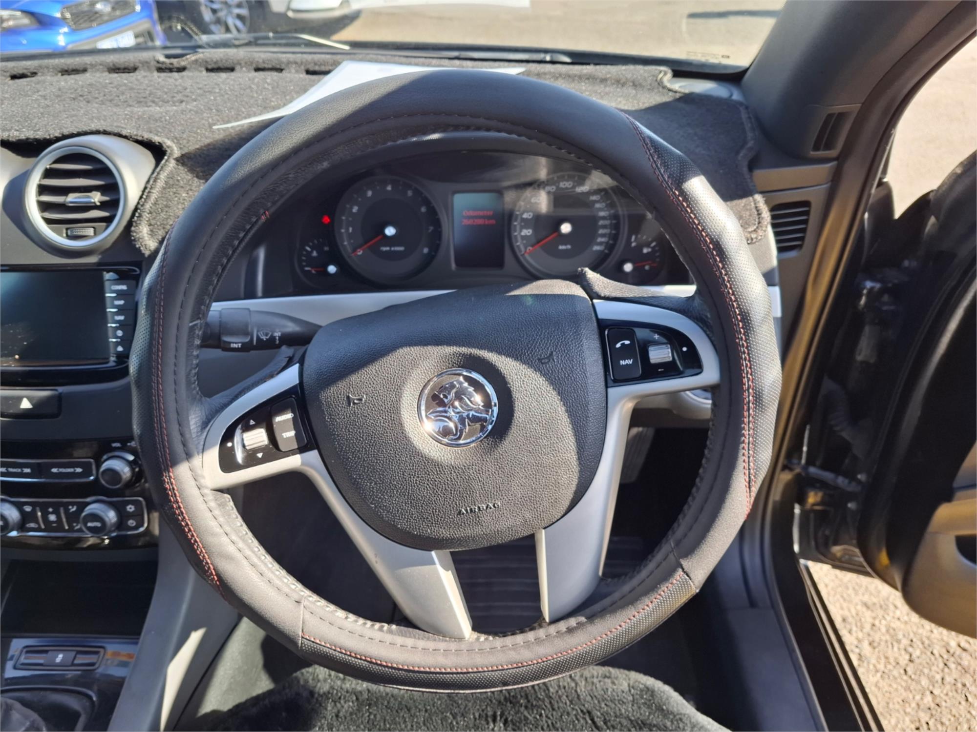 2012 HOLDEN COMMODORE VE II MY12 SV6 6 SP MANUAL UTILITY