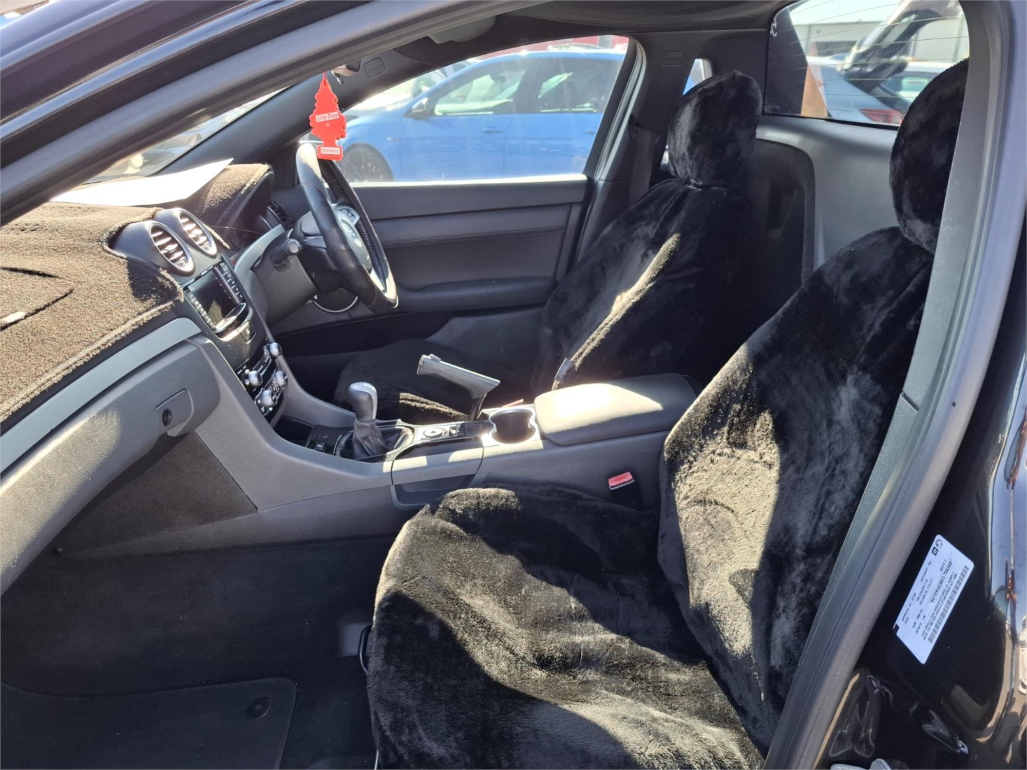 2012 HOLDEN COMMODORE VE II MY12 SV6 6 SP MANUAL UTILITY