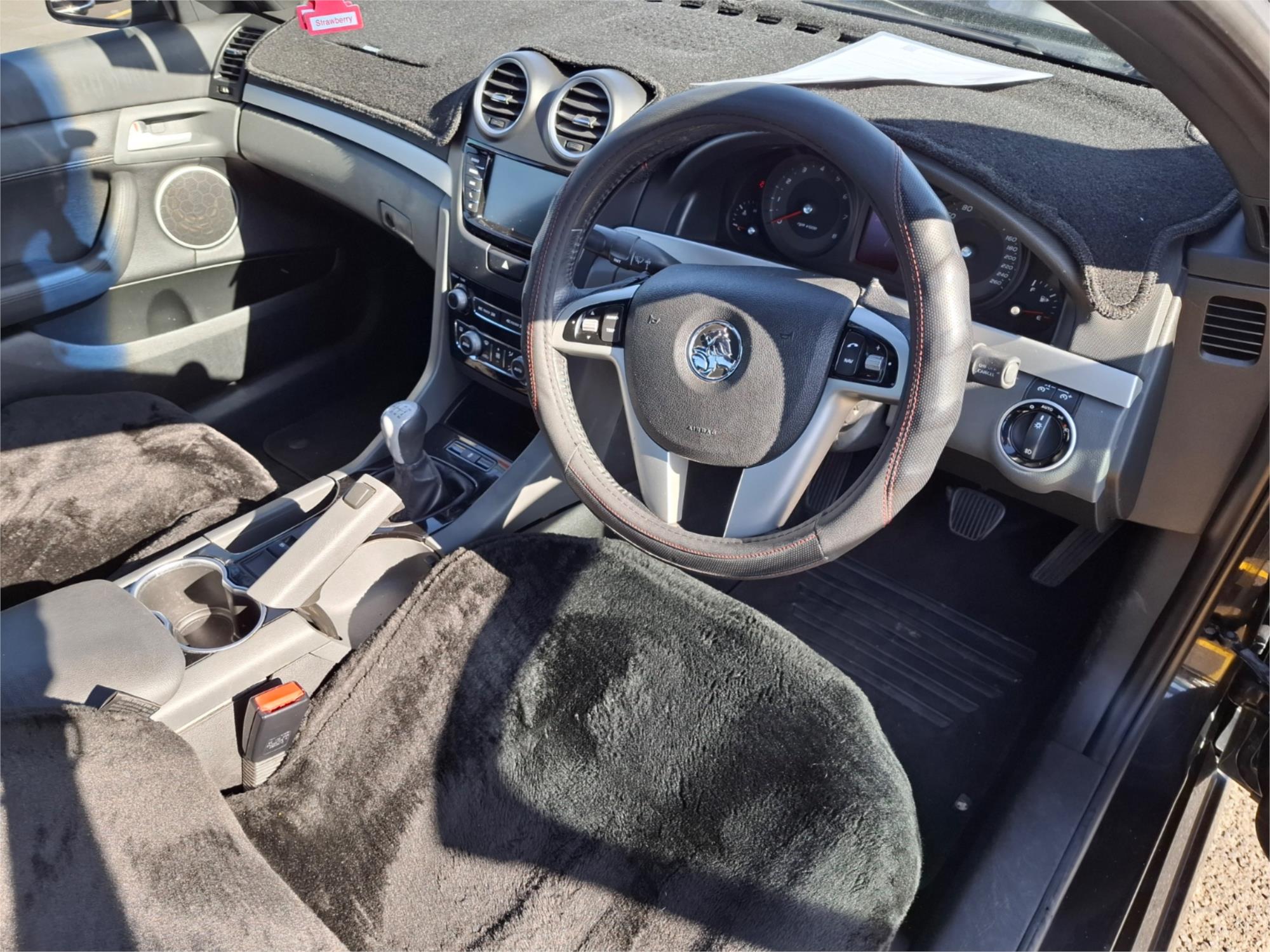 2012 HOLDEN COMMODORE VE II MY12 SV6 6 SP MANUAL UTILITY