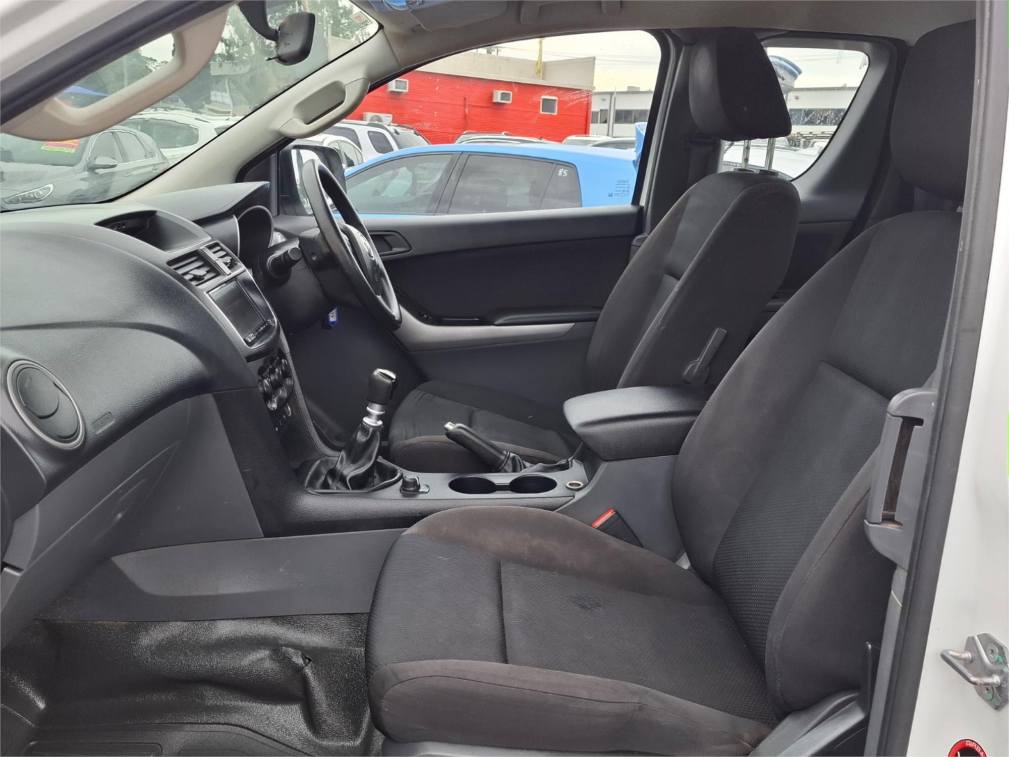 2019 MAZDA BT-50 XT (4x4) (5YR) 6 SP MANUAL C/CHAS
