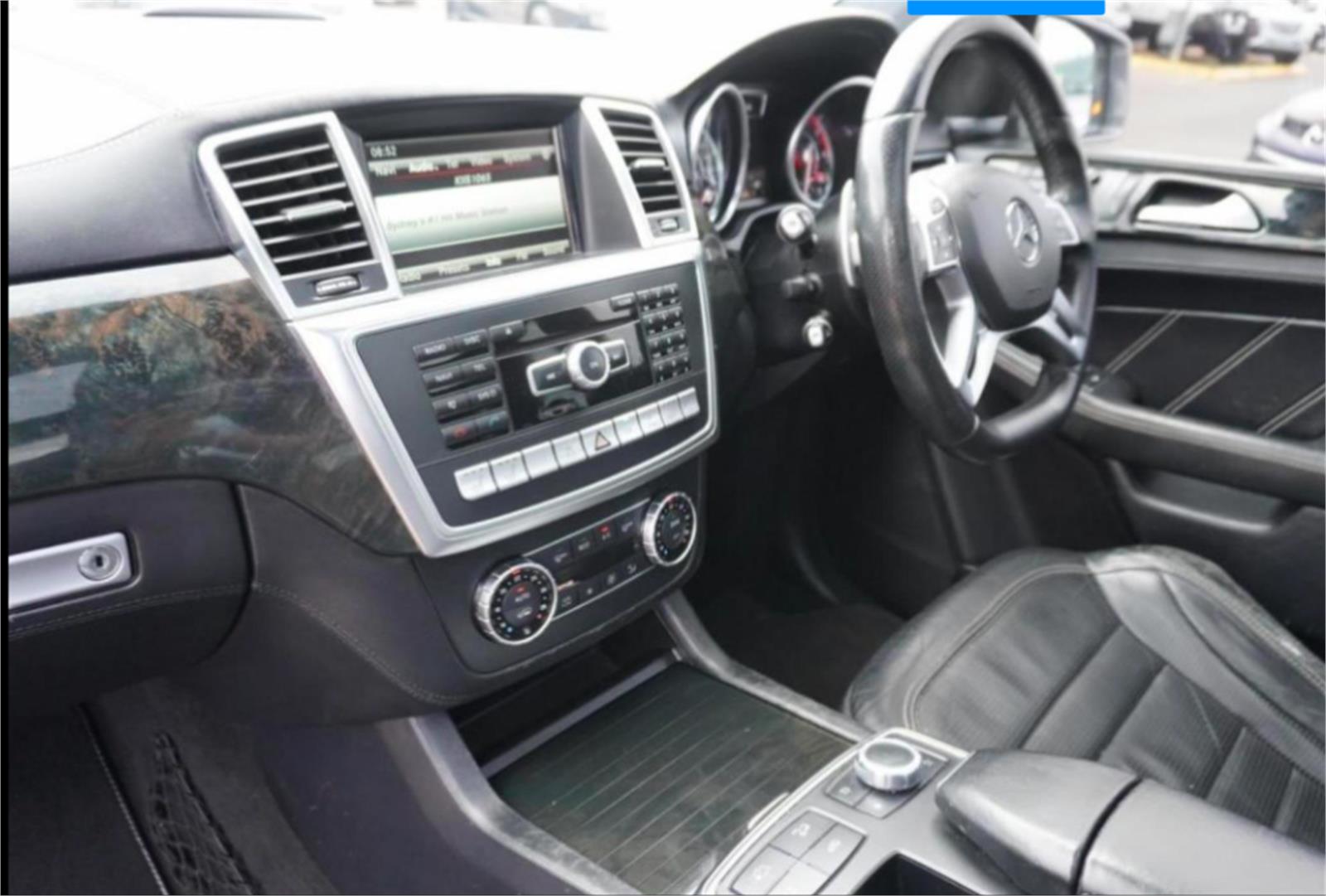 2014 MERCEDES-BENZ ML 166 63 AMG (4x4) 7 SP AUTOMATIC 4D WAGON