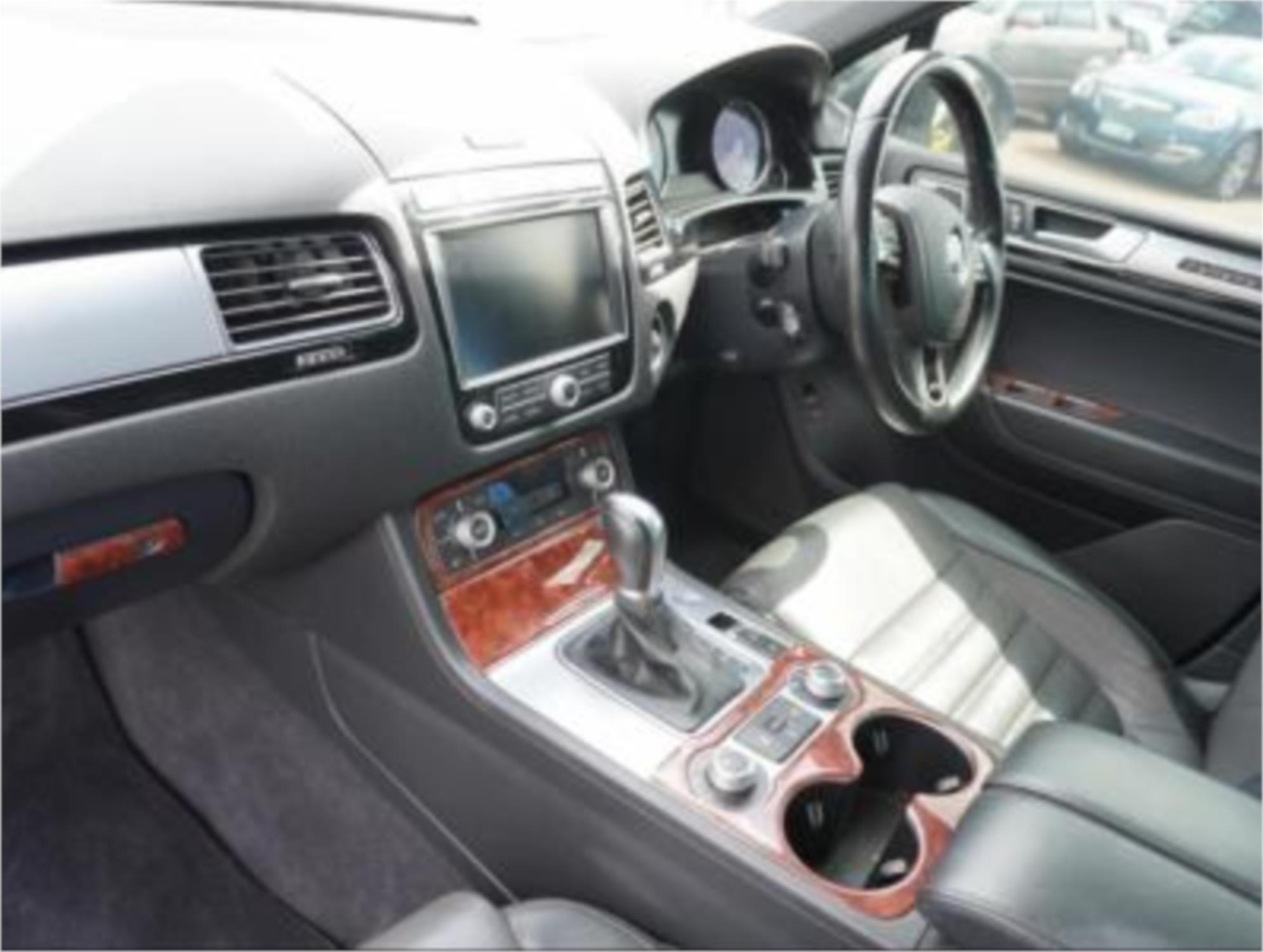 2015 VOLKSWAGEN TOUAREG 7P MY15 V8 TDI R-LINE 8 SP AUTOMATIC 4D WAGON