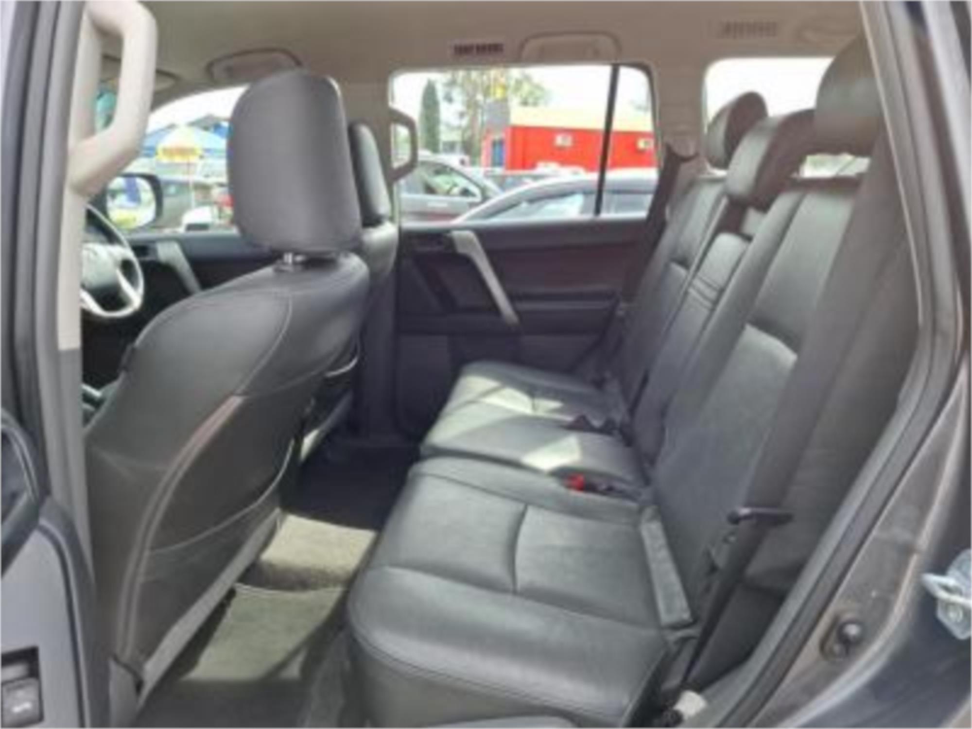 2010 TOYOTA LANDCRUISER KDJ150R PRADO GXL (4x4) 6 SP MANUAL 4D WAGON