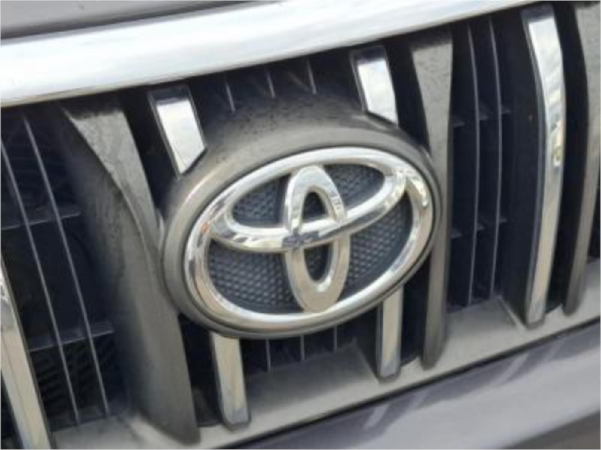 2010 TOYOTA LANDCRUISER KDJ150R PRADO GXL (4x4) 6 SP MANUAL 4D WAGON