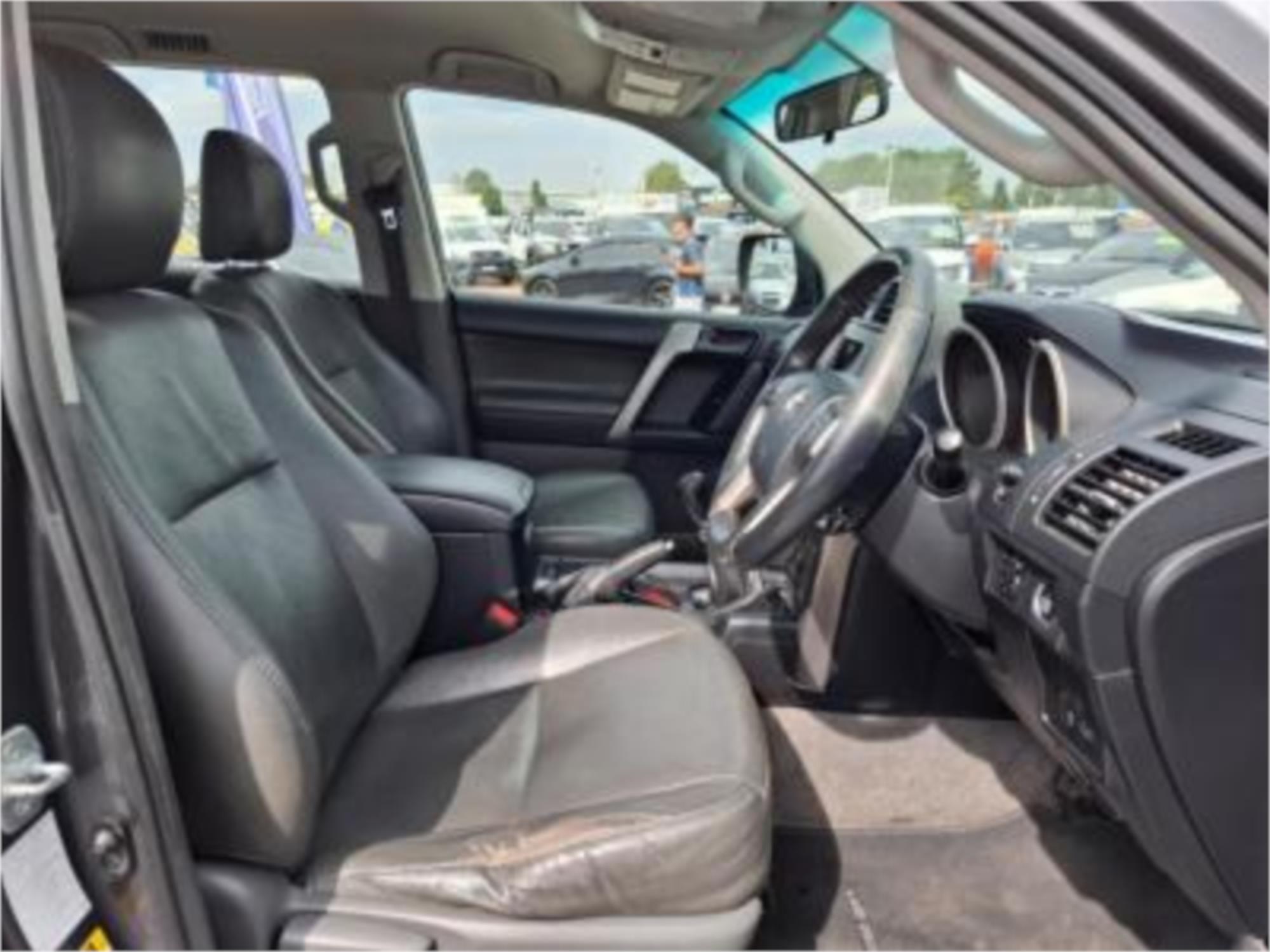 2010 TOYOTA LANDCRUISER KDJ150R PRADO GXL (4x4) 6 SP MANUAL 4D WAGON