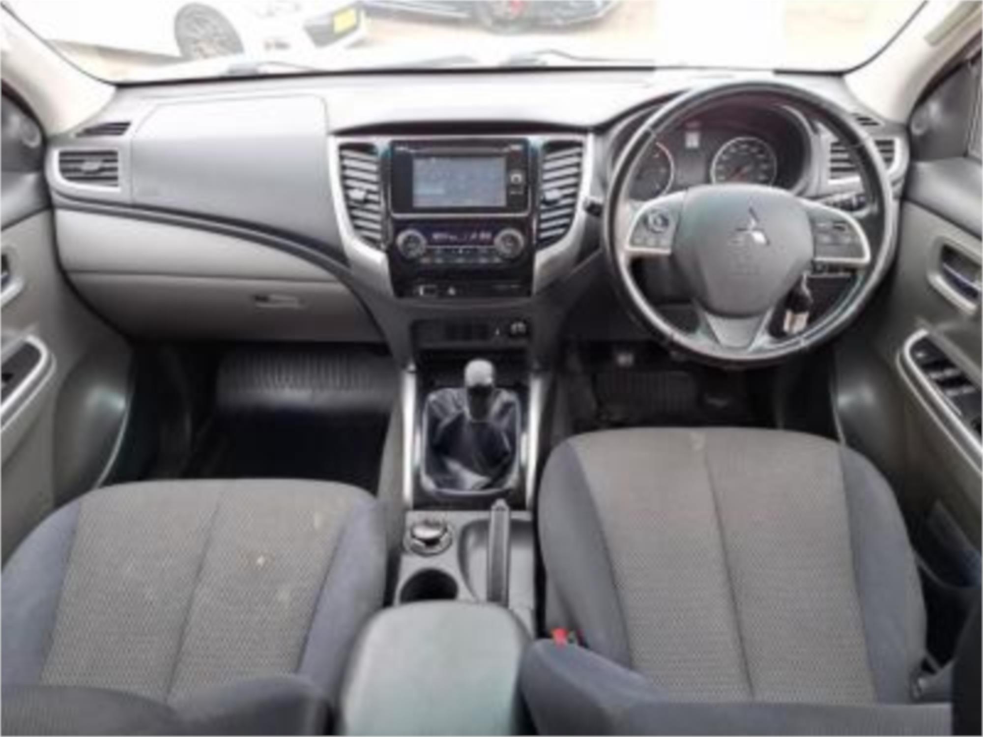 2016 MITSUBISHI TRITON MQ MY16 GLX (4x4) 6 SP MANUAL C/CHAS