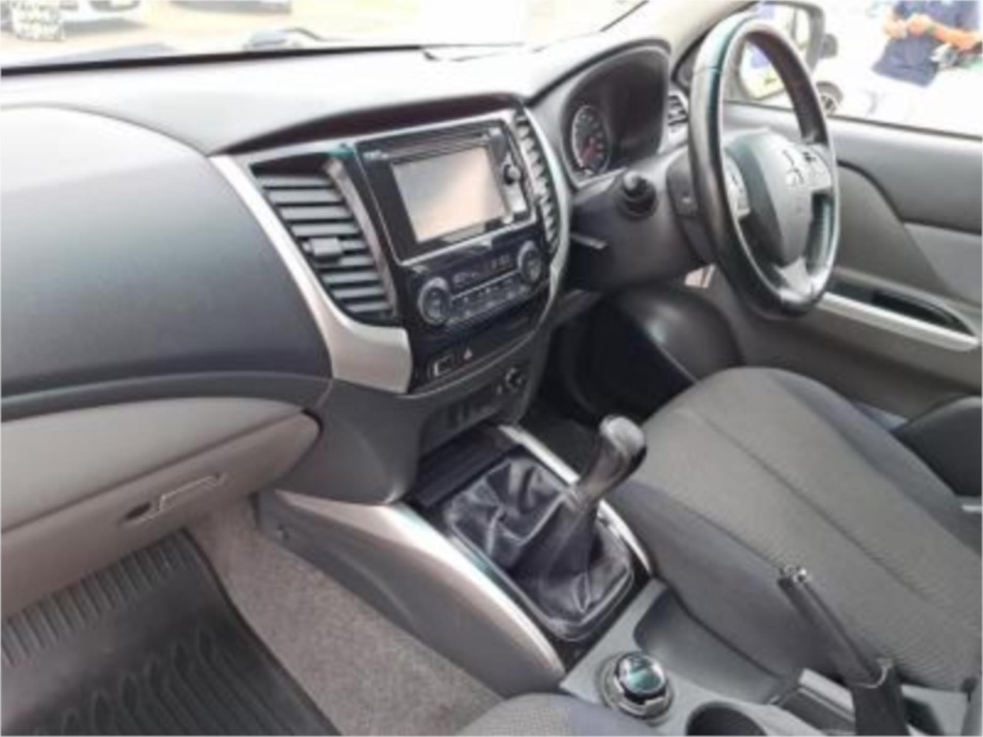 2016 MITSUBISHI TRITON MQ MY16 GLX (4x4) 6 SP MANUAL C/CHAS