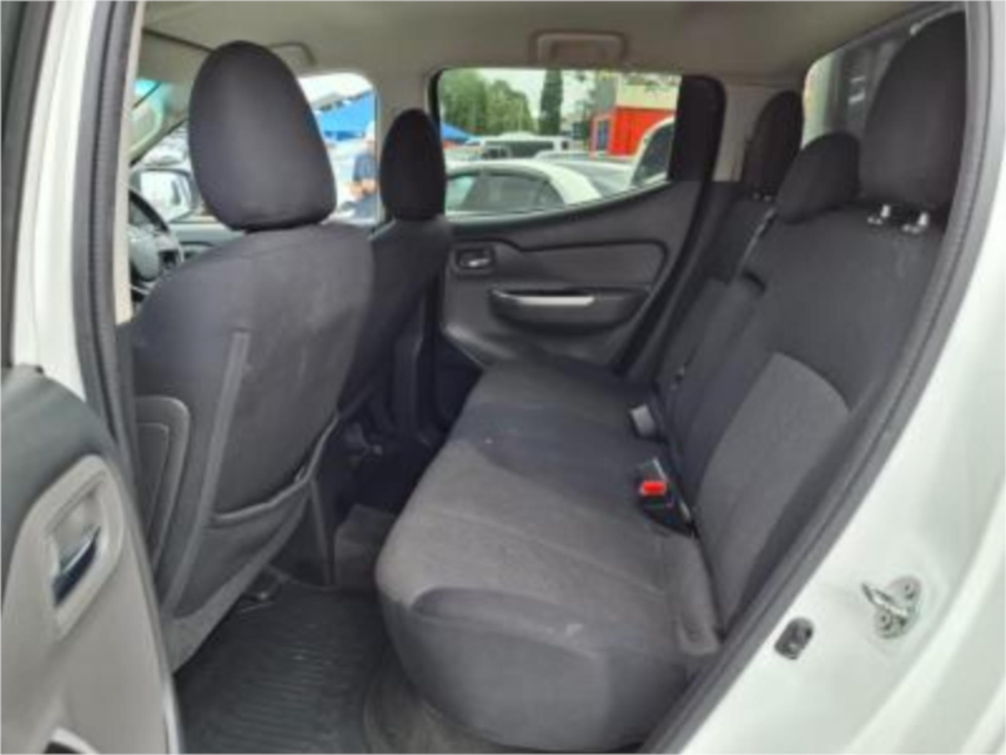 2016 MITSUBISHI TRITON MQ MY16 GLX (4x4) 6 SP MANUAL C/CHAS