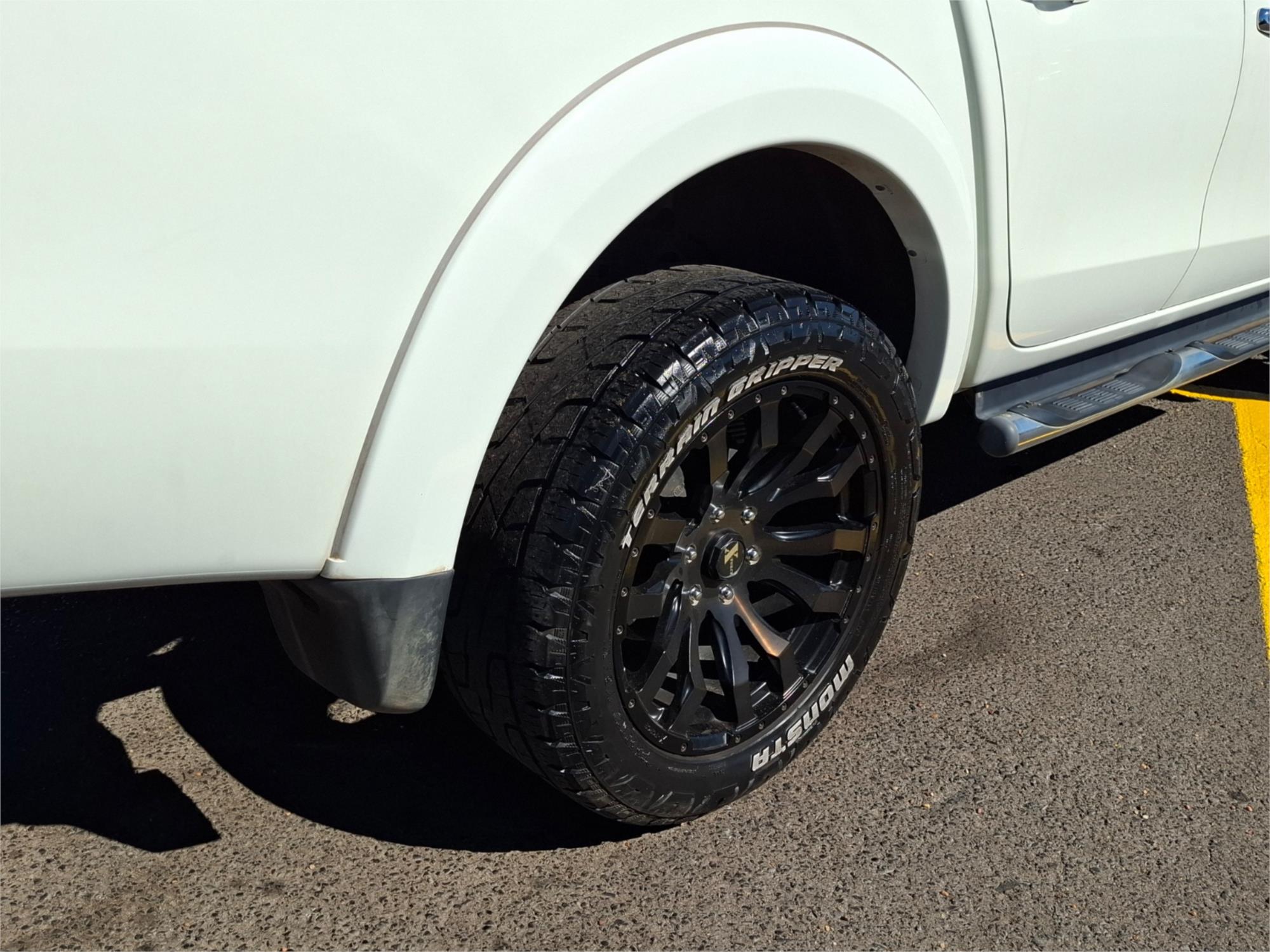 2016 MITSUBISHI TRITON MQ MY16 GLX (4x4) 6 SP MANUAL C/CHAS