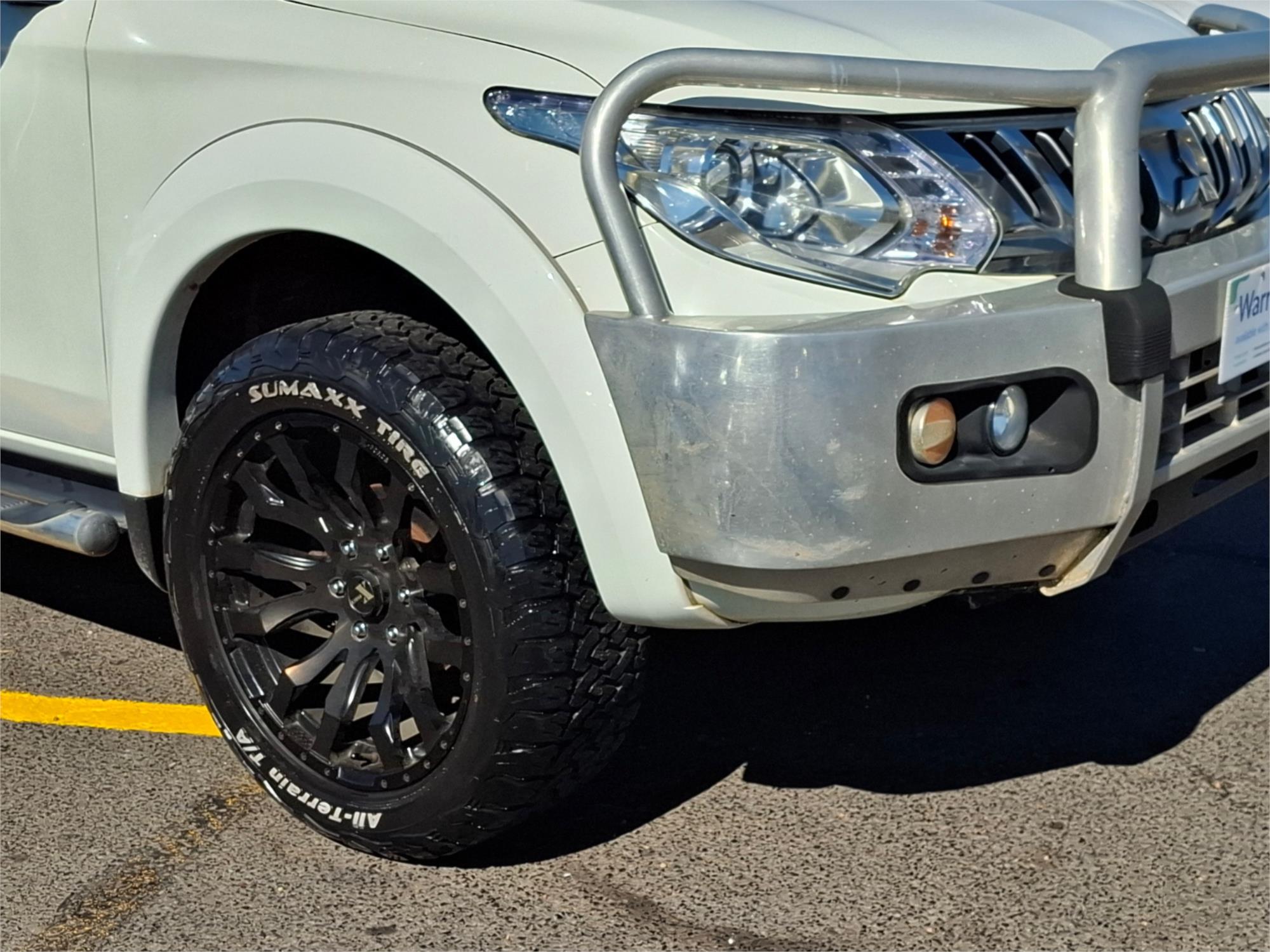 2016 MITSUBISHI TRITON MQ MY16 GLX (4x4) 6 SP MANUAL C/CHAS