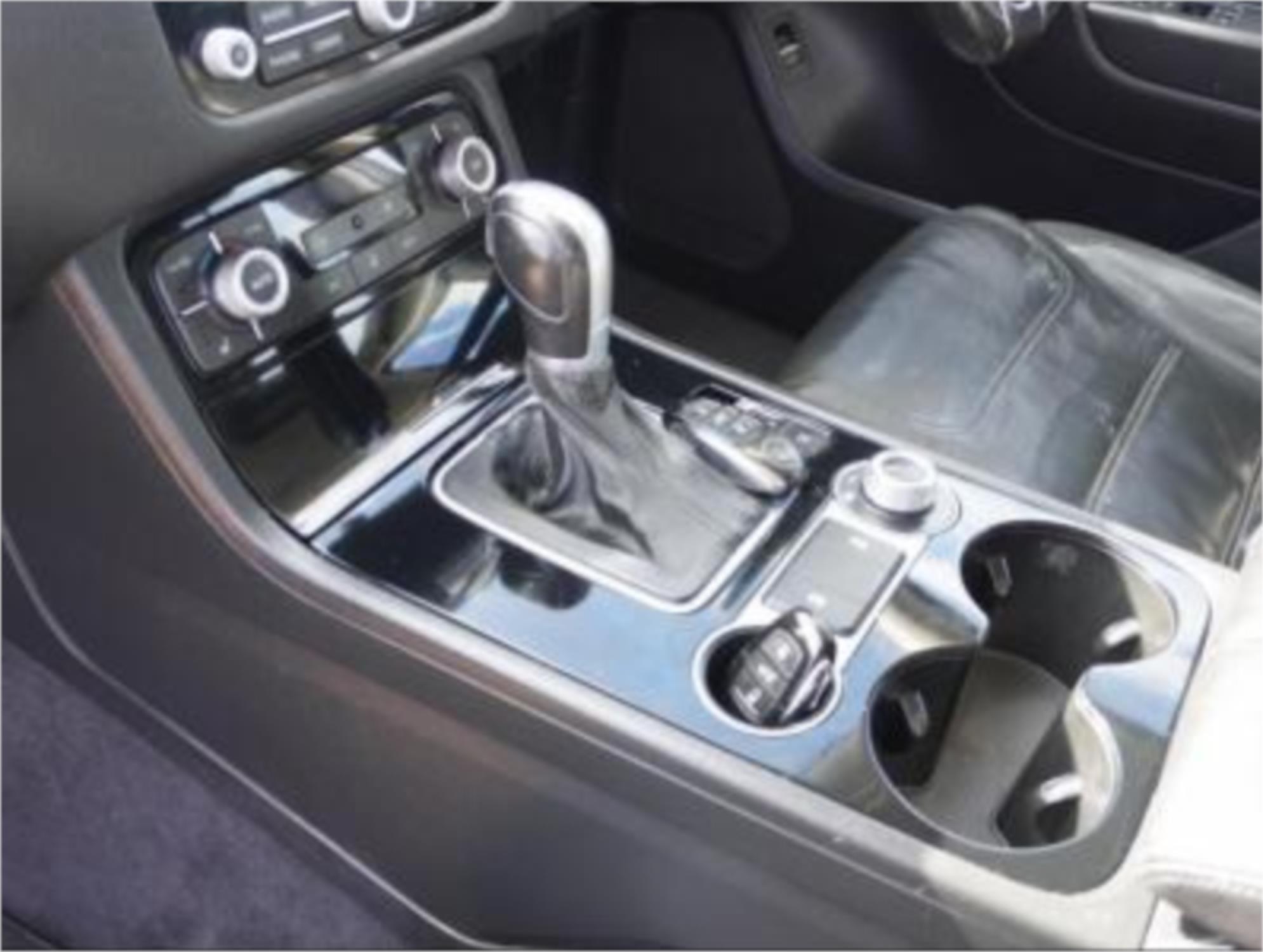 2015 VOLKSWAGEN TOUAREG 7P MY15 150 TDI 8 SP AUTOMATIC 4D WAGON