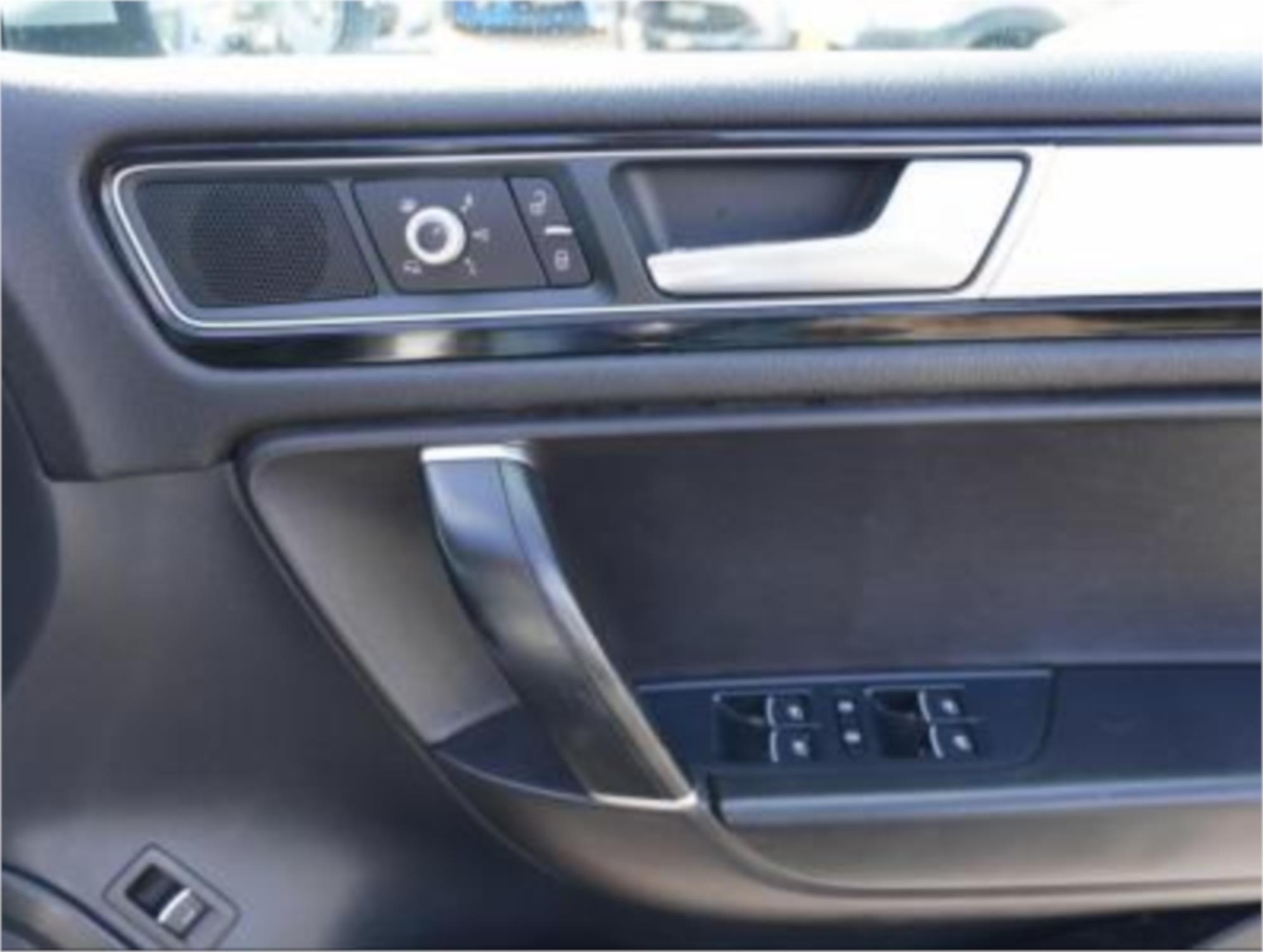 2015 VOLKSWAGEN TOUAREG 7P MY15 150 TDI 8 SP AUTOMATIC 4D WAGON