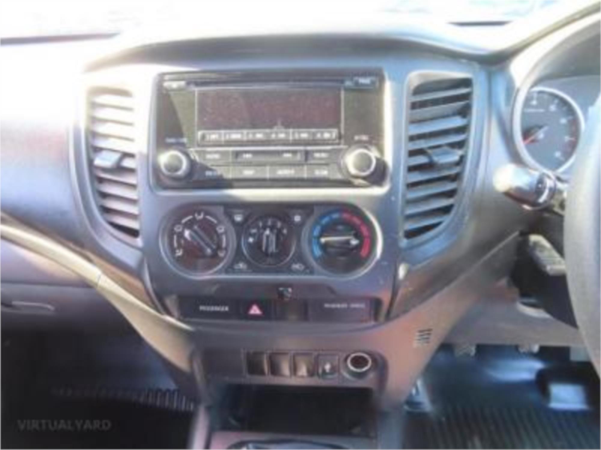 2016 MITSUBISHI TRITON MQ MY16 GLX (4x4) 6 SP MANUAL C/CHAS