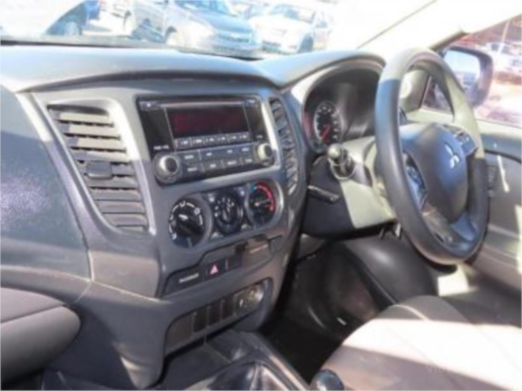 2016 MITSUBISHI TRITON MQ MY16 GLX (4x4) 6 SP MANUAL C/CHAS