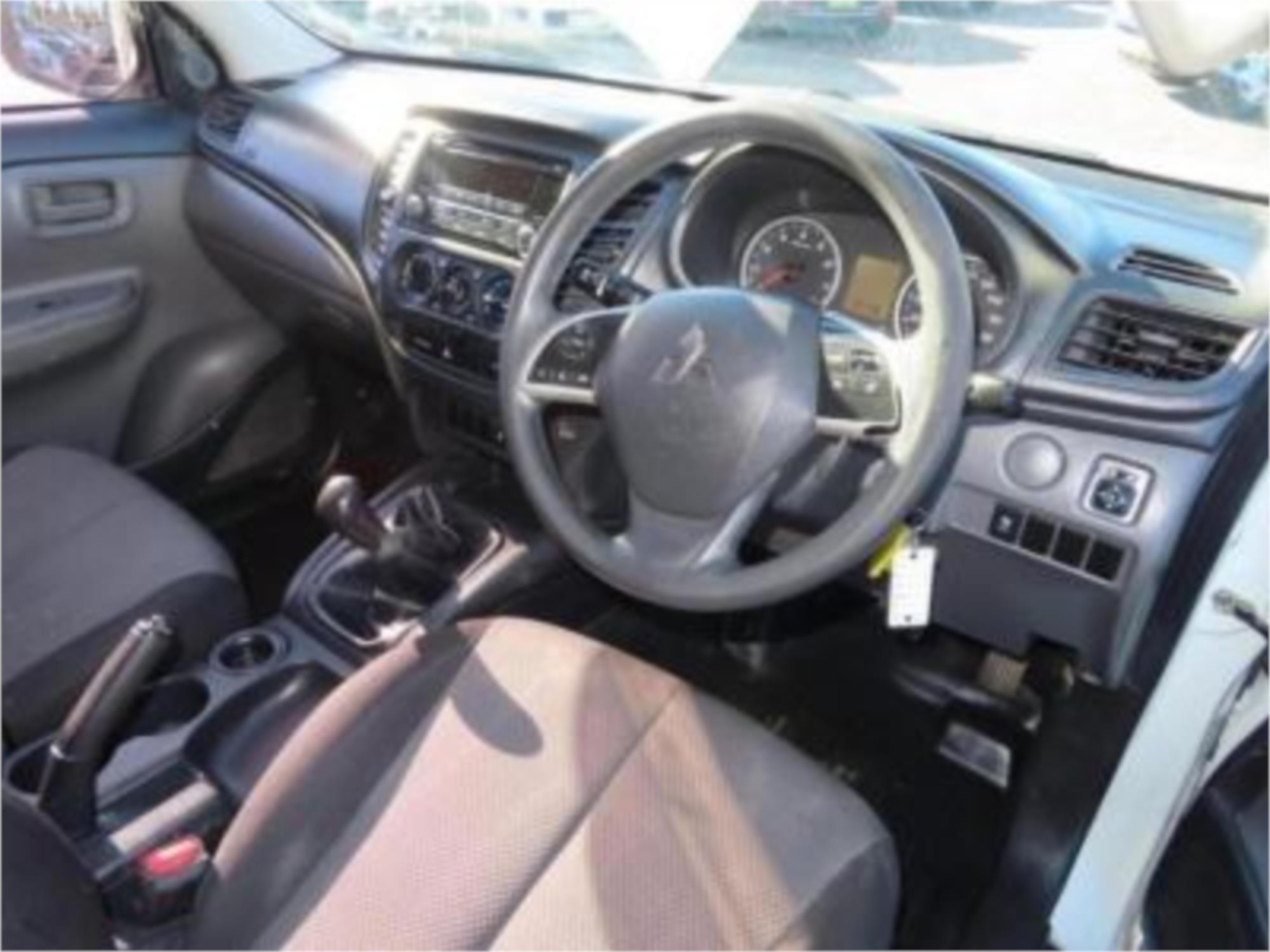 2016 MITSUBISHI TRITON MQ MY16 GLX (4x4) 6 SP MANUAL C/CHAS