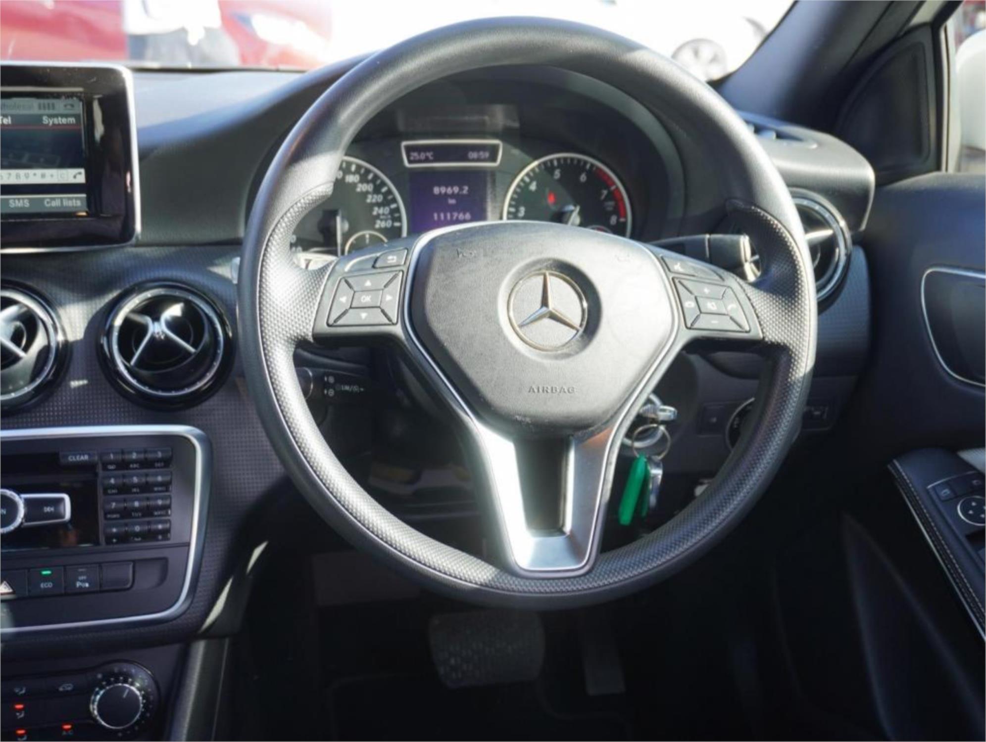 2013 MERCEDES-BENZ A180 176 BE 7 SP AUTOMATIC 5D HATCHBACK