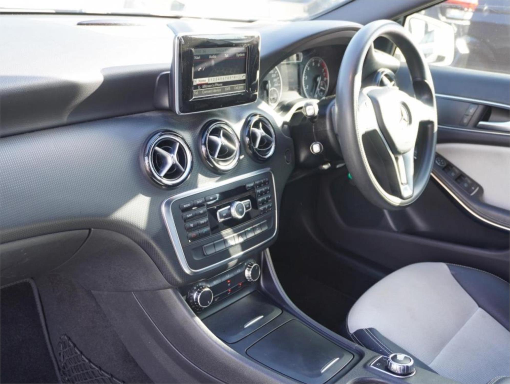 2013 MERCEDES-BENZ A180 176 BE 7 SP AUTOMATIC 5D HATCHBACK