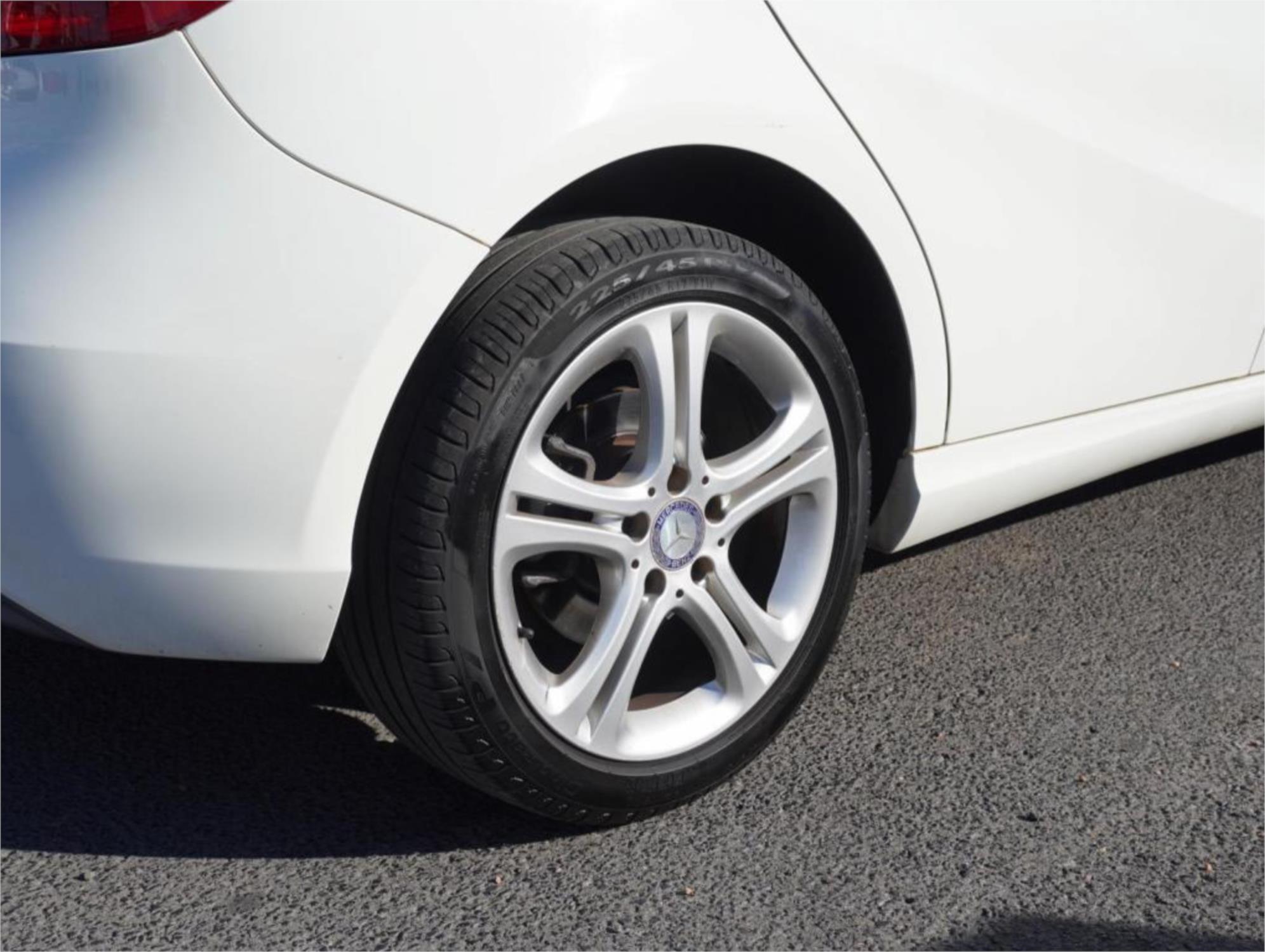 2013 MERCEDES-BENZ A180 176 BE 7 SP AUTOMATIC 5D HATCHBACK