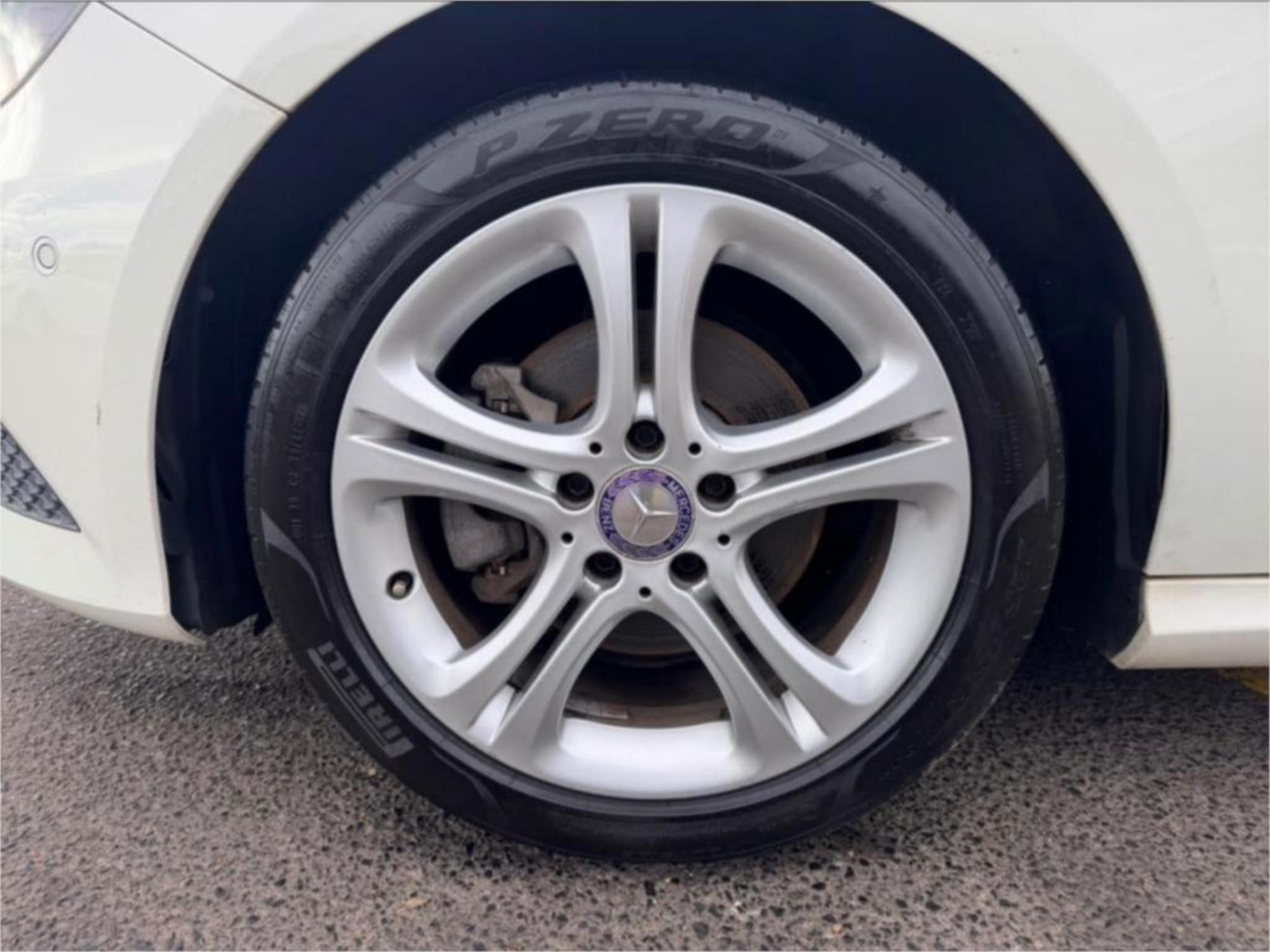 2013 MERCEDES-BENZ A180 176 BE 7 SP AUTOMATIC 5D HATCHBACK