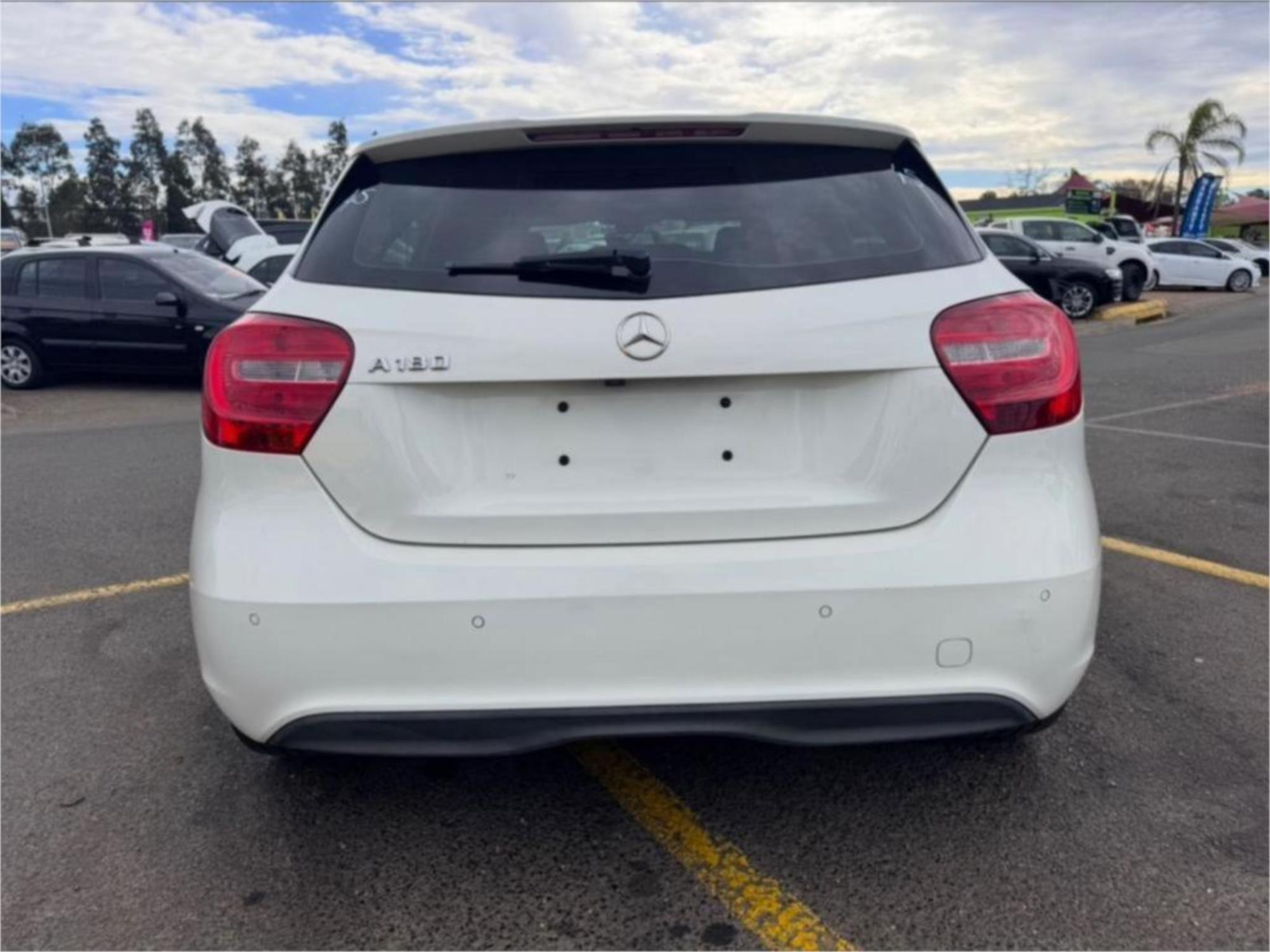 2013 MERCEDES-BENZ A180 176 BE 7 SP AUTOMATIC 5D HATCHBACK