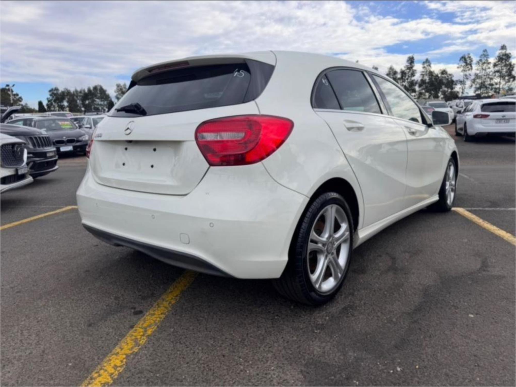 2013 MERCEDES-BENZ A180 176 BE 7 SP AUTOMATIC 5D HATCHBACK