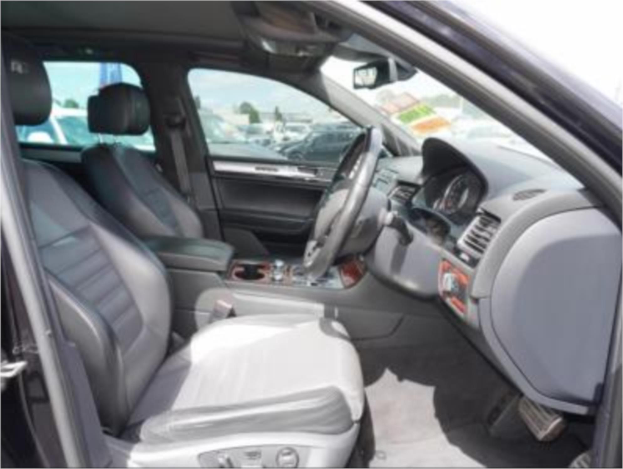 2015 VOLKSWAGEN TOUAREG 7P MY15 V8 TDI R-LINE 8 SP AUTOMATIC 4D WAGON