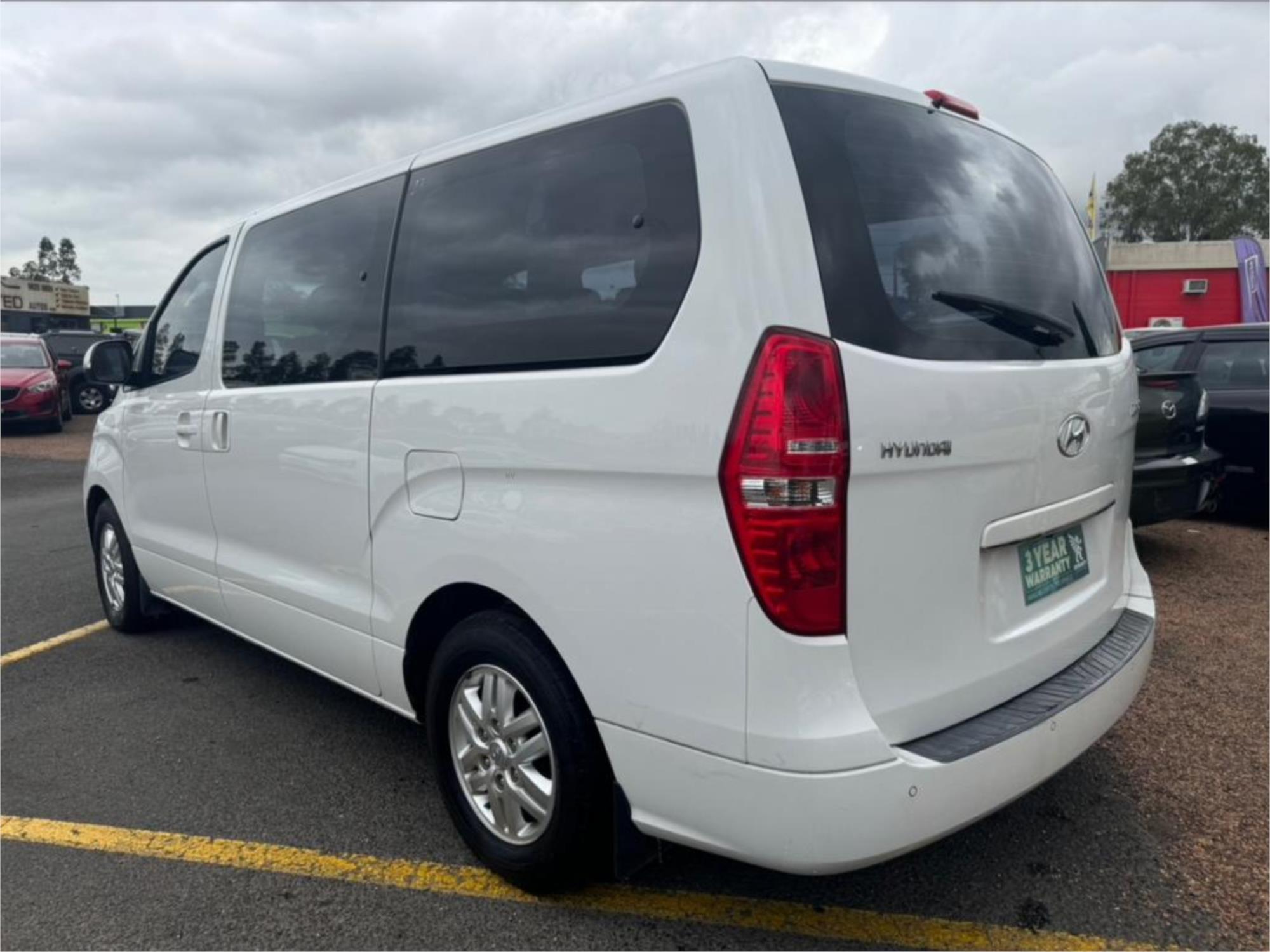 2019 HYUNDAI iMAX TQ4 MY20 ACTIVE 5 SP AUTOMATIC 4D WAGON