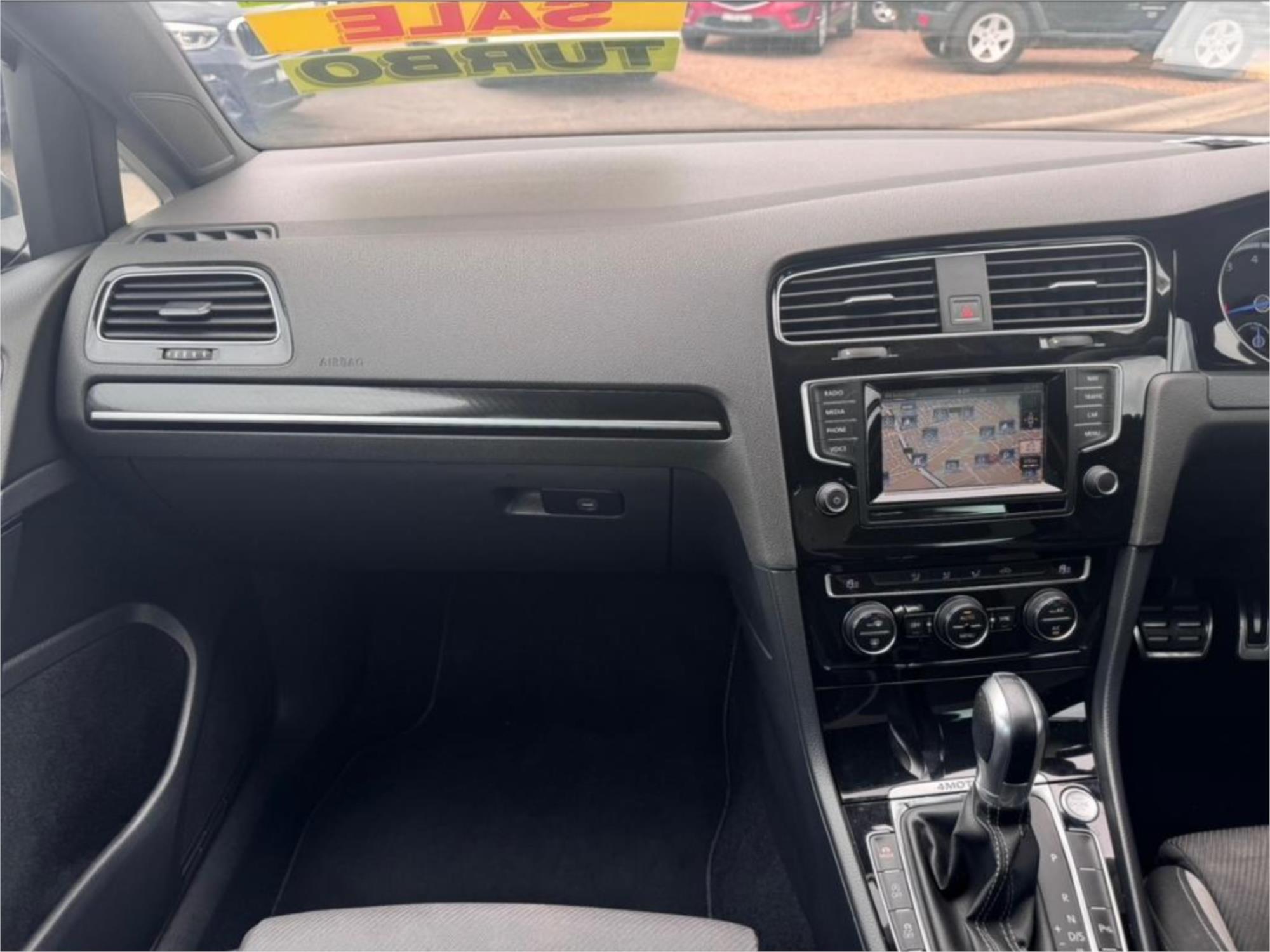 2015 VOLKSWAGEN GOLF AU MY15 R 6 SP AUTO DIRECT SHIFT 5D HATCHBACK