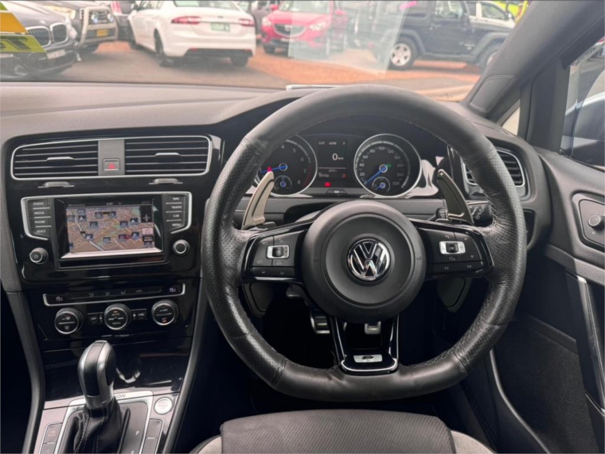 2015 VOLKSWAGEN GOLF AU MY15 R 6 SP AUTO DIRECT SHIFT 5D HATCHBACK