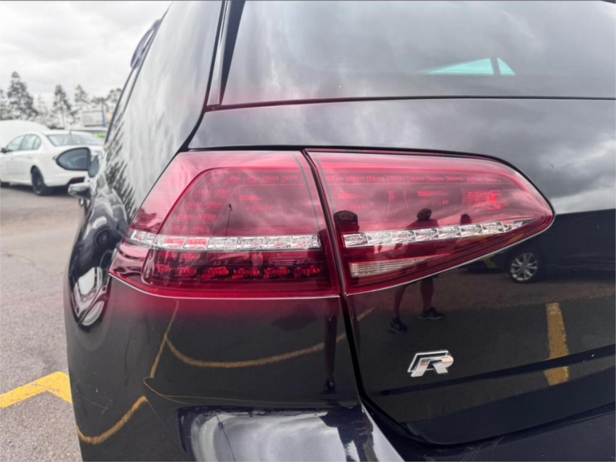 2015 VOLKSWAGEN GOLF AU MY15 R 6 SP AUTO DIRECT SHIFT 5D HATCHBACK