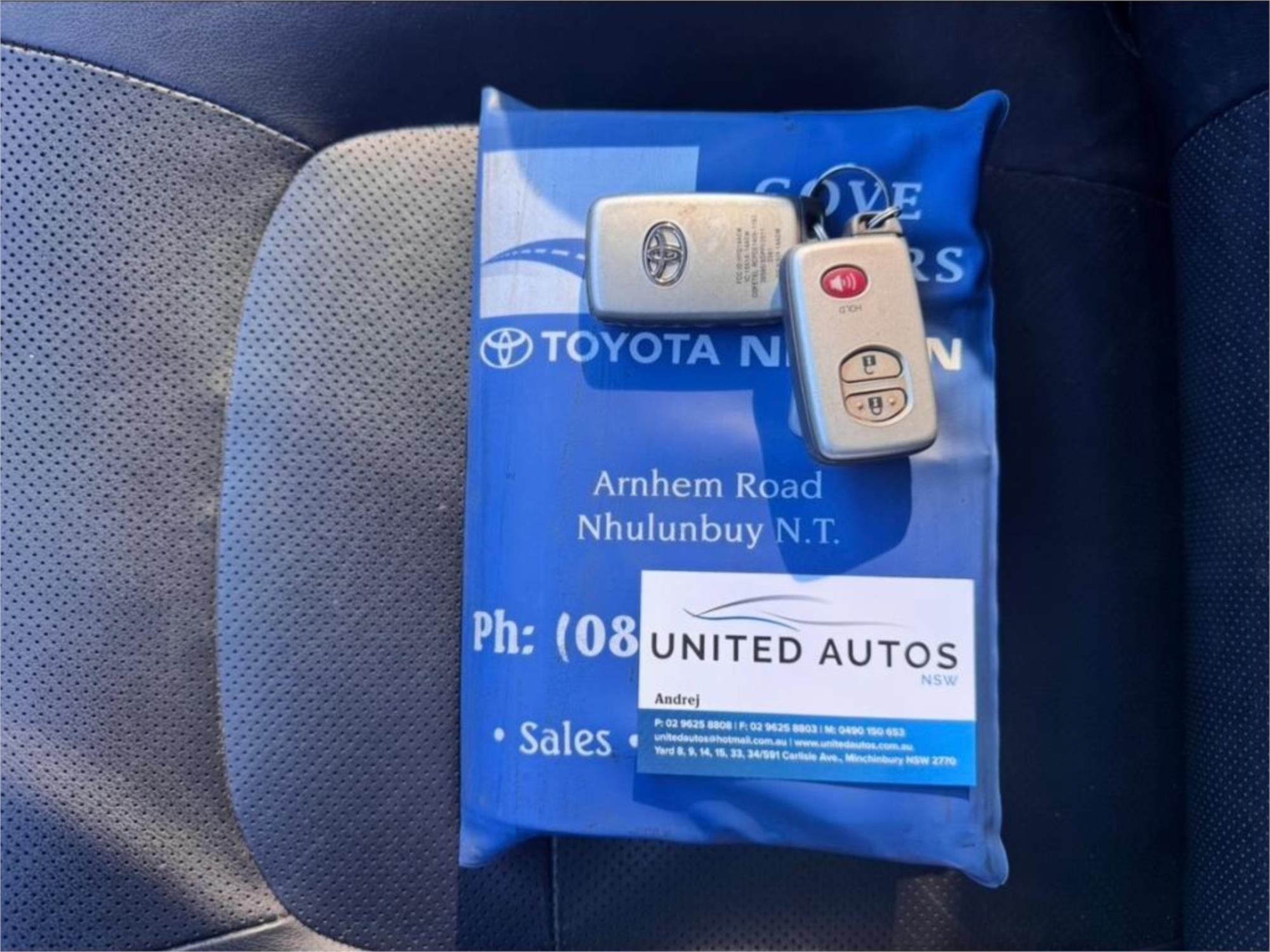 2012 TOYOTA LANDCRUISER VDJ200R MY12 ALTITUDE (4x4) 6 SP AUTOMATIC 4D WAGON