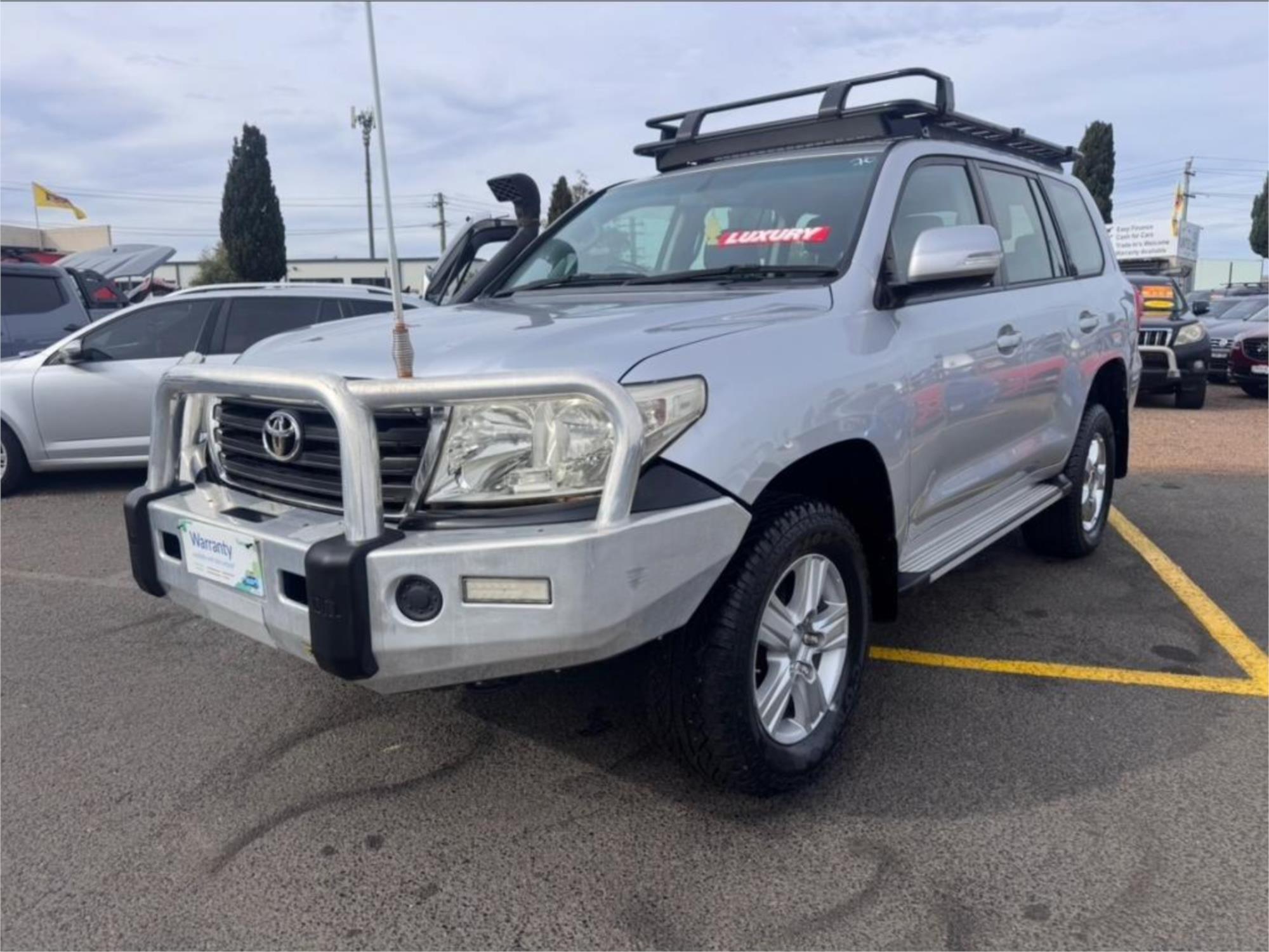 2012 TOYOTA LANDCRUISER VDJ200R MY12 ALTITUDE (4x4) 6 SP AUTOMATIC 4D WAGON