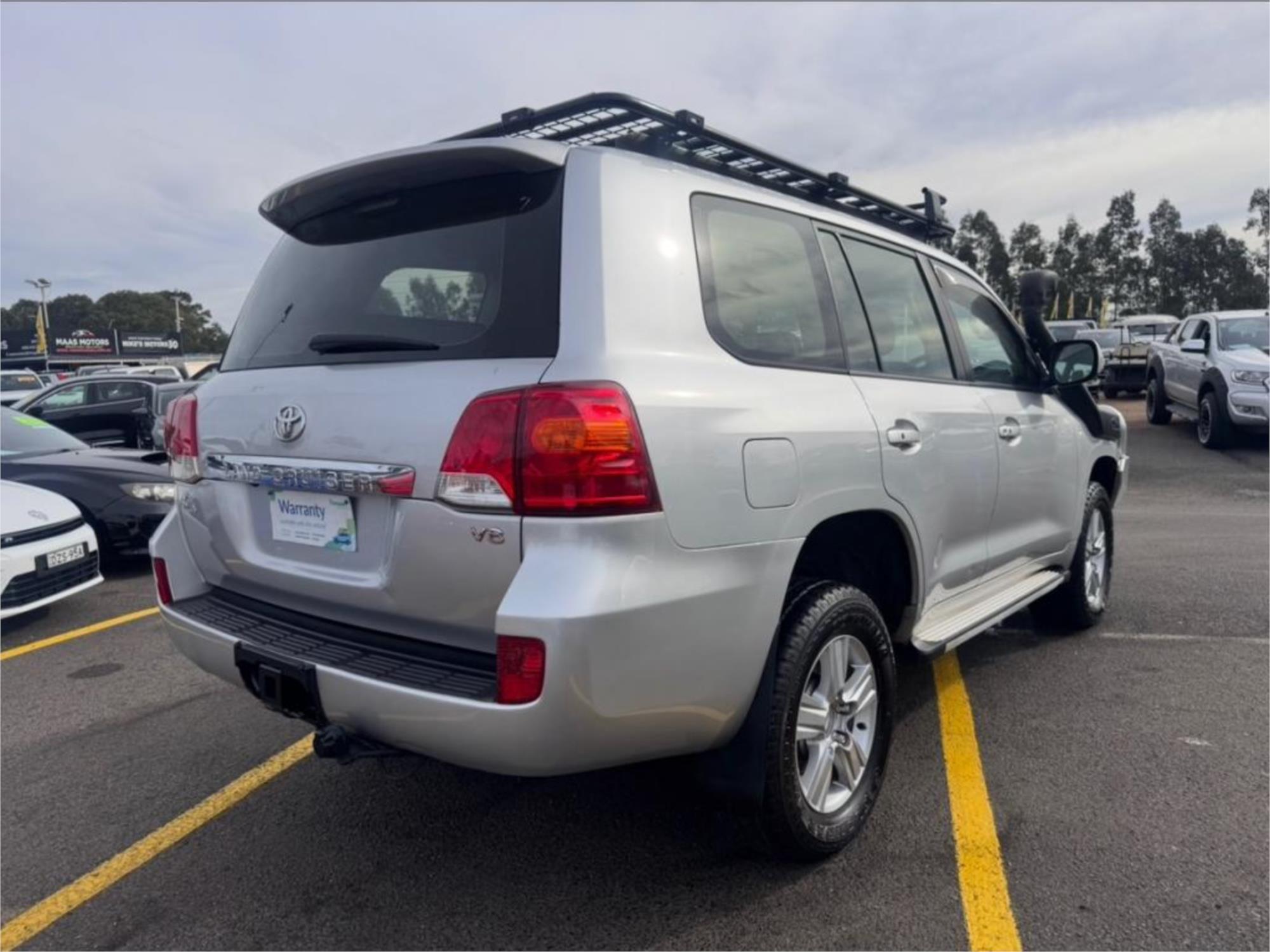 2012 TOYOTA LANDCRUISER VDJ200R MY12 ALTITUDE (4x4) 6 SP AUTOMATIC 4D WAGON