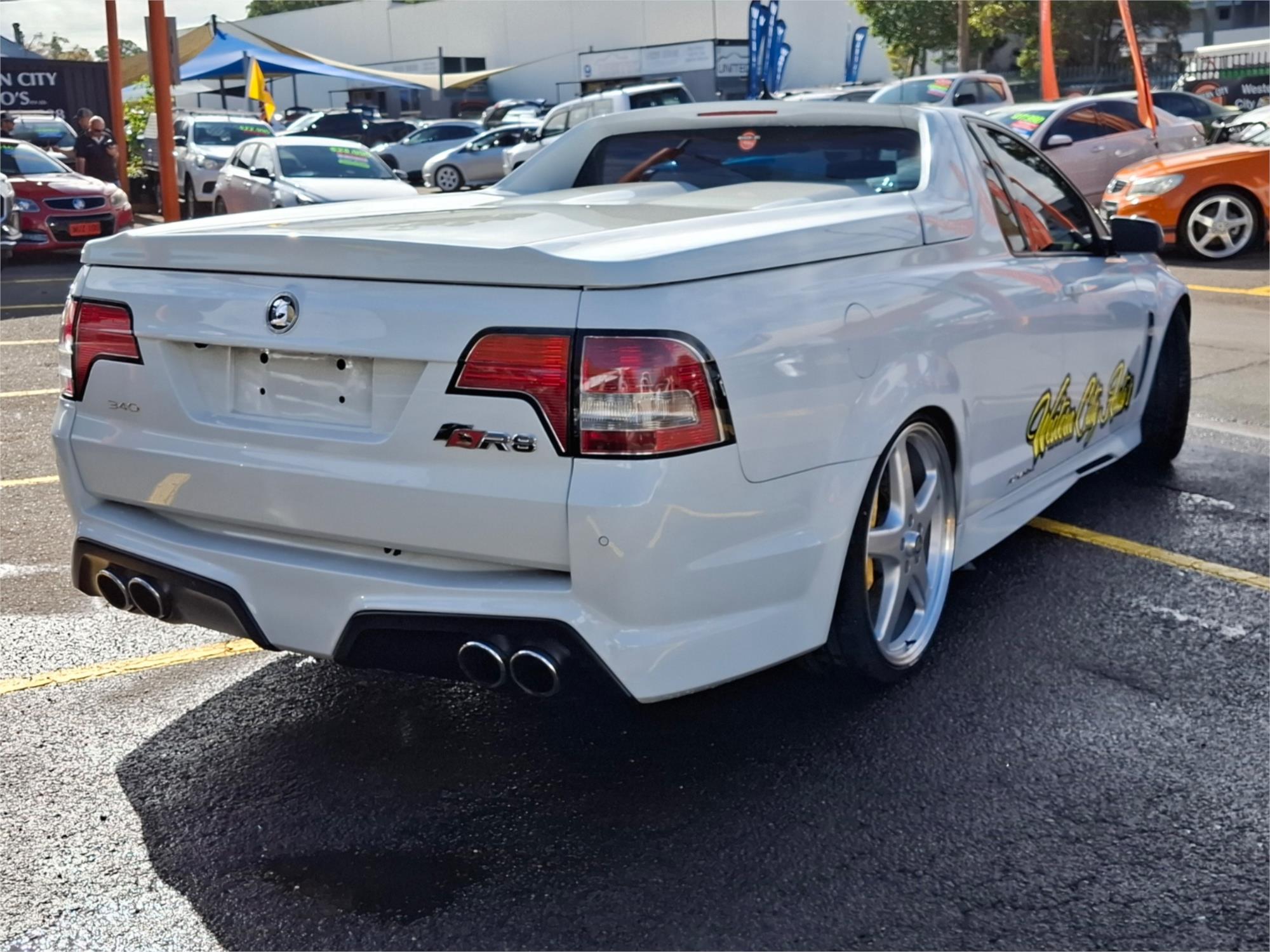 2013 HSV MALOO GEN F R8 6 SP MANUAL UTILITY