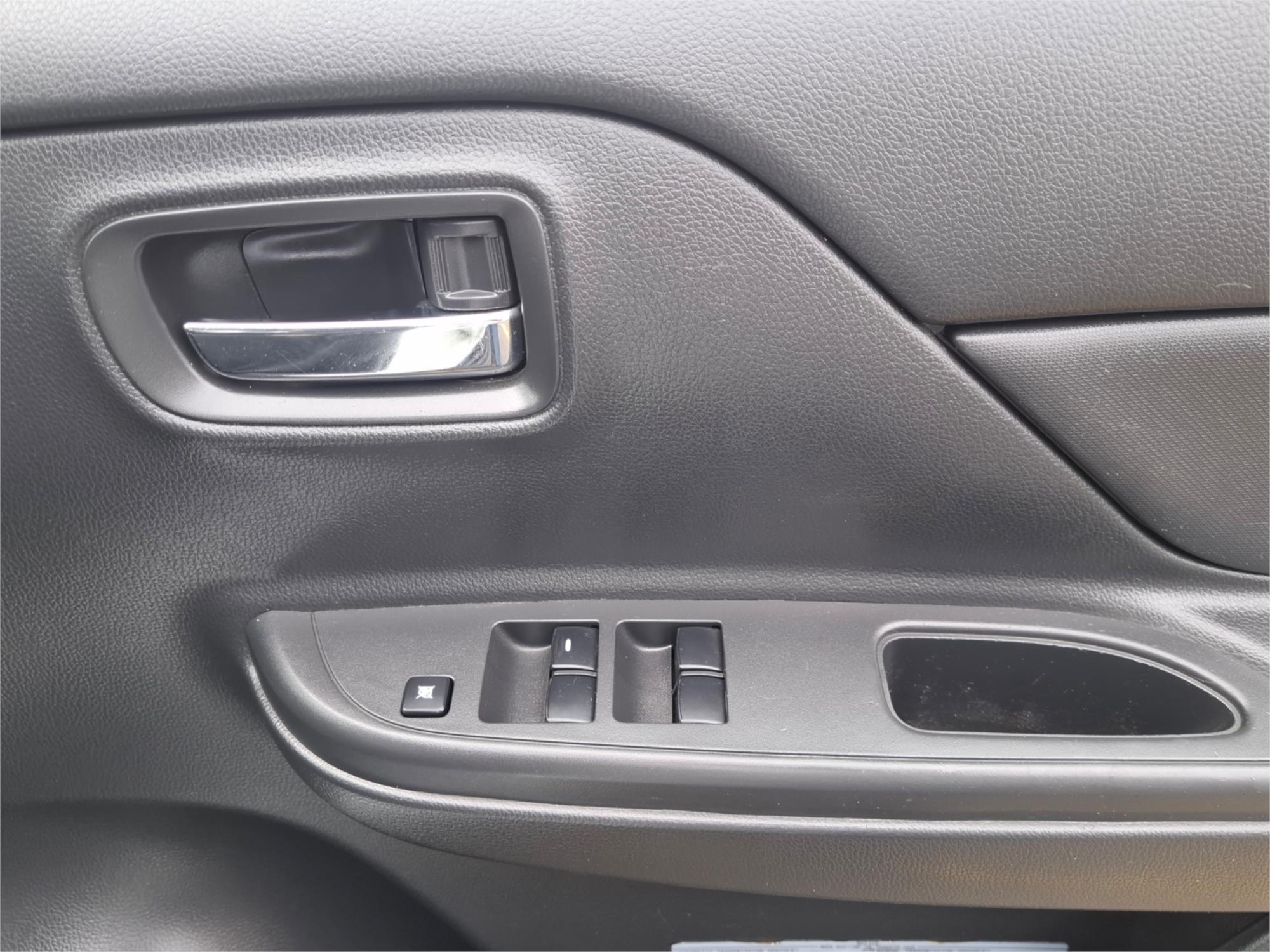2019 MITSUBISHI TRITON MR GLX+ SPORTS AUTOMATIC UTILITY