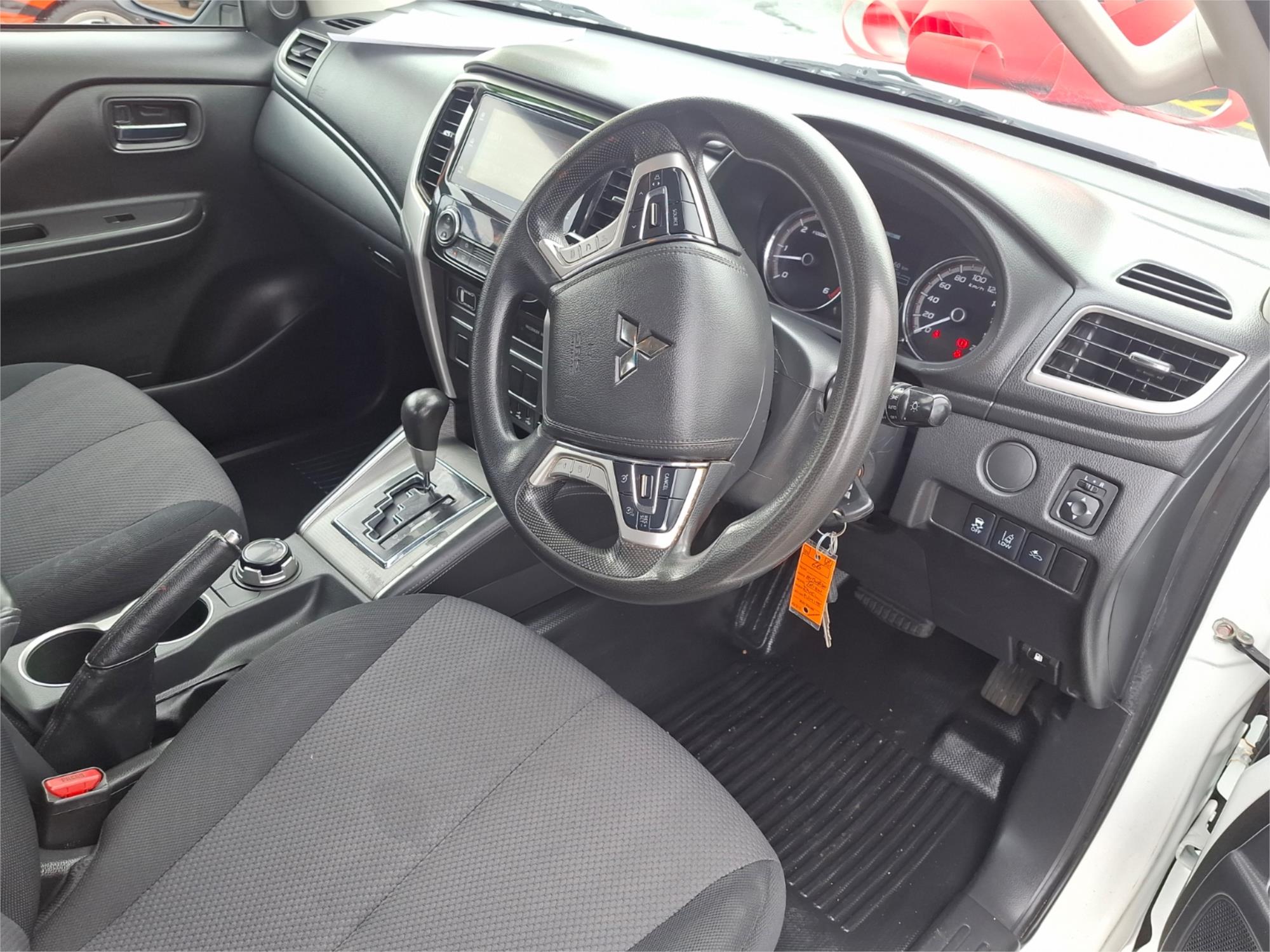 2019 MITSUBISHI TRITON MR GLX+ SPORTS AUTOMATIC UTILITY