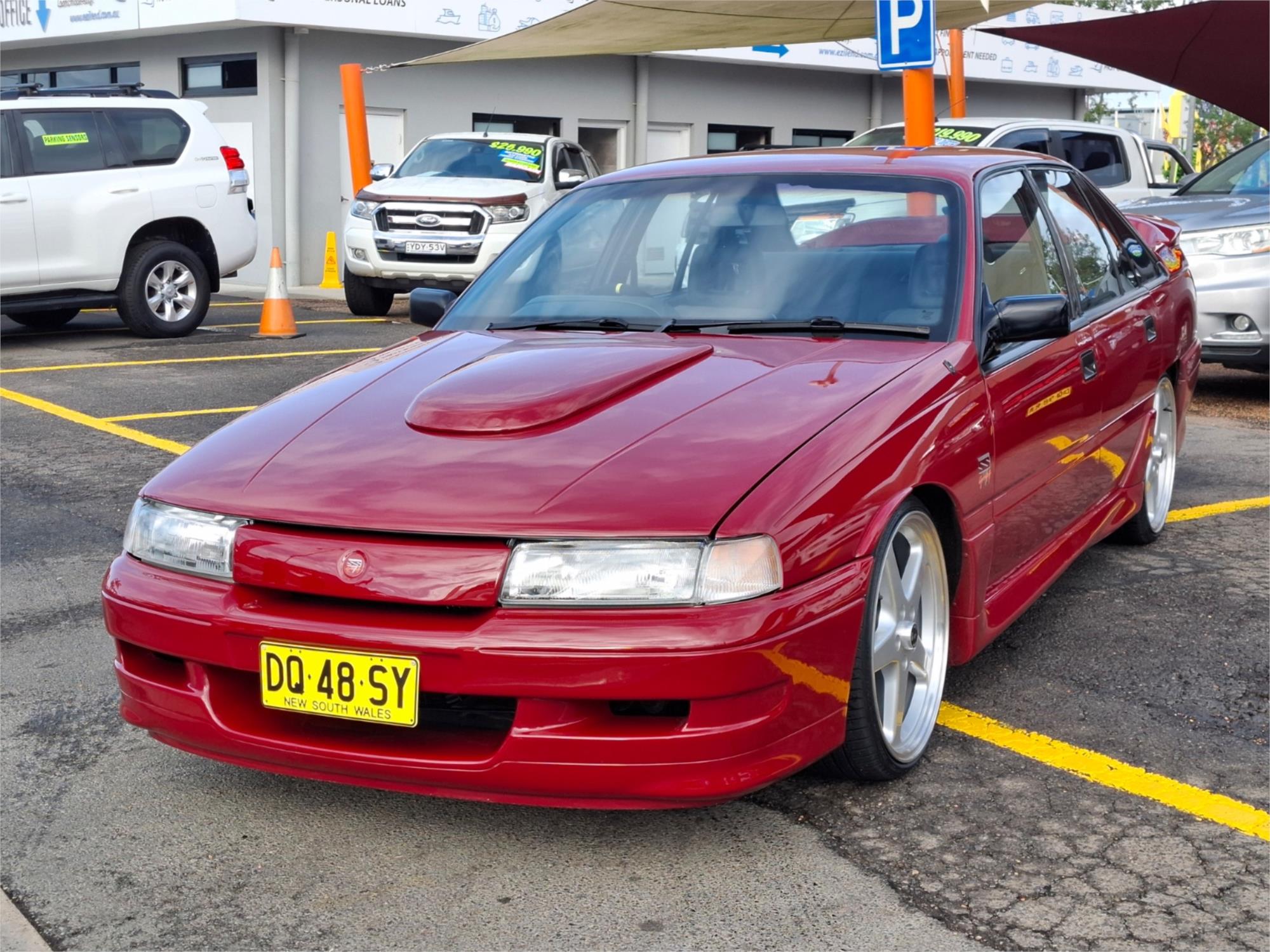 1990 HOLDEN BERLINA VN 4 SP AUTOMATIC 4D SEDAN
