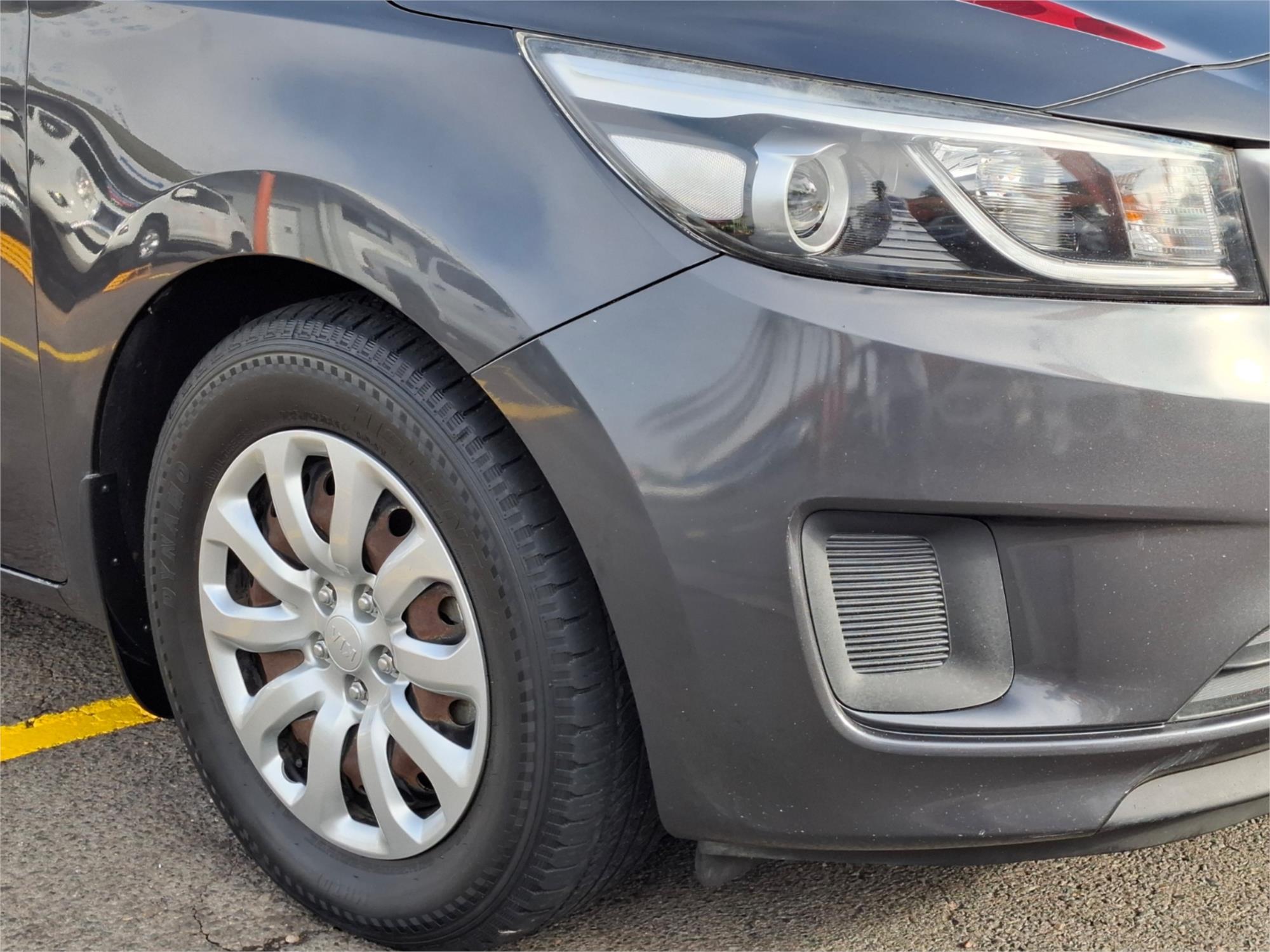 2017 KIA CARNIVAL YP MY18 S 6 SP AUTOMATIC 4D WAGON