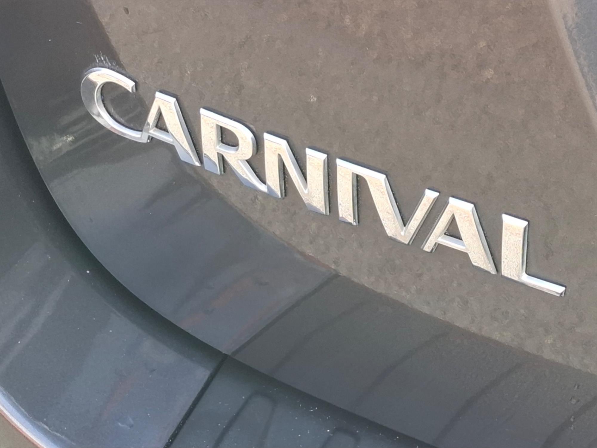 2017 KIA CARNIVAL YP MY18 S 6 SP AUTOMATIC 4D WAGON