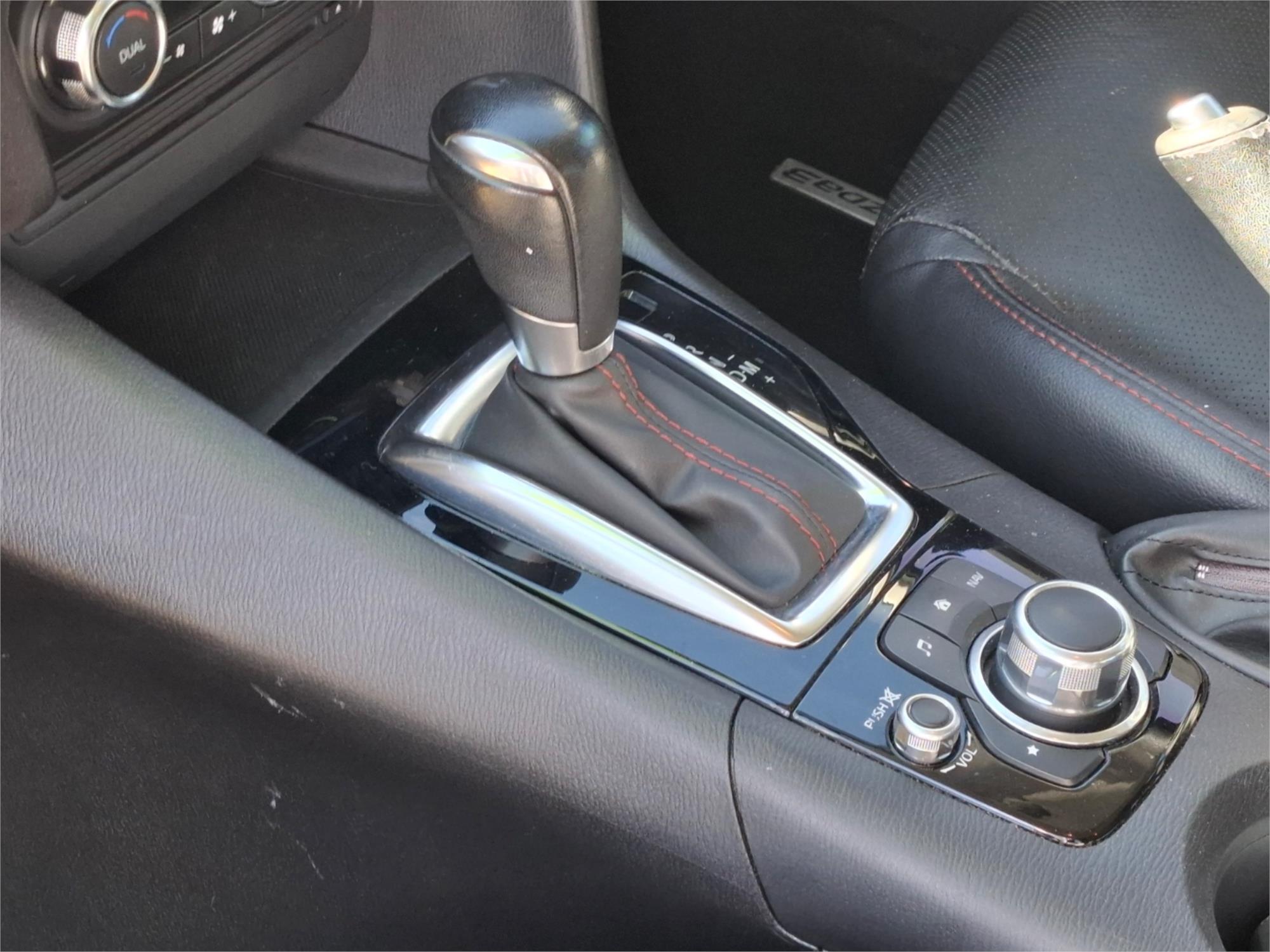 2015 MAZDA MAZDA3 BM MY15 TOURING 6 SP AUTOMATIC 4D SEDAN