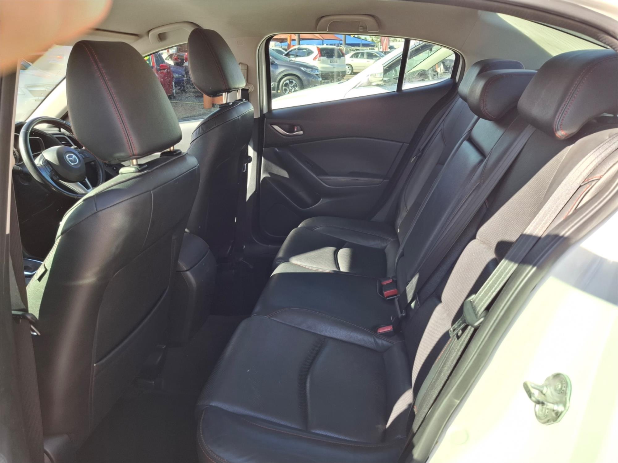 2015 MAZDA MAZDA3 BM MY15 TOURING 6 SP AUTOMATIC 4D SEDAN